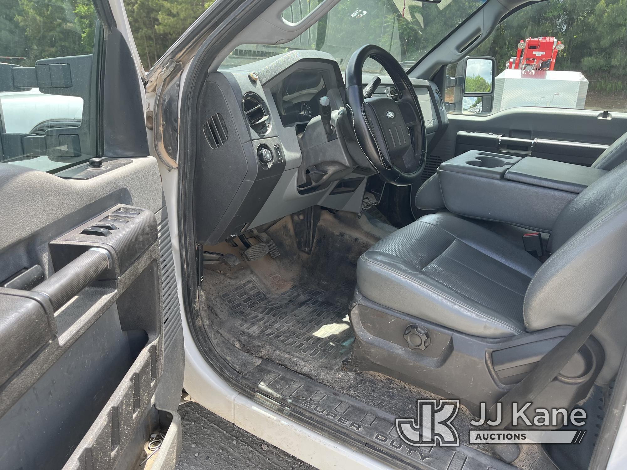 (Chester, VA) 2014 Ford F250 4x4 Crew-Cab Pickup Truck Runs & Moves