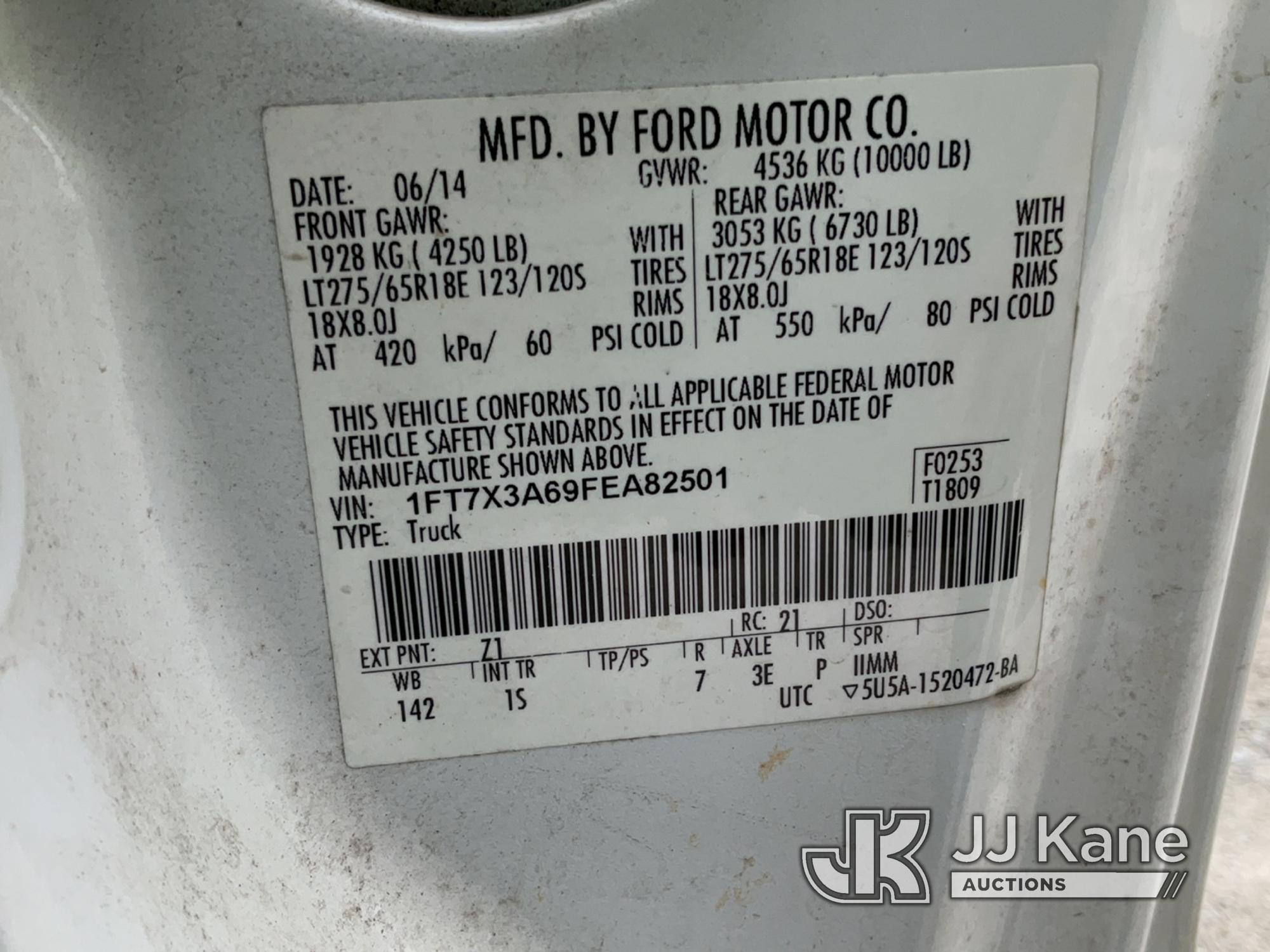 (Villa Rica, GA) 2015 Ford F350 Extended-Cab Pickup Truck, (GA Power Unit) Runs & Moves