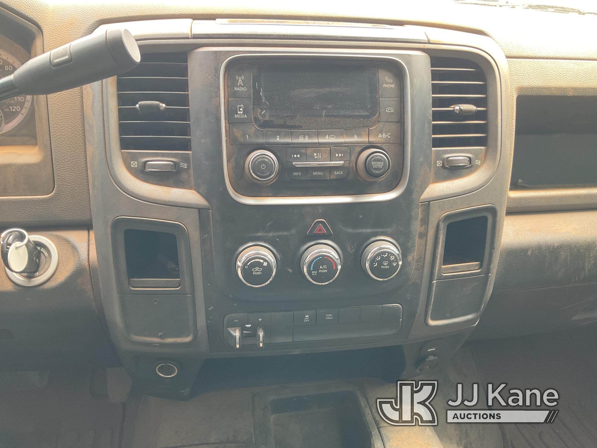 (Villa Rica, GA) 2018 RAM 2500 4x4 Crew-Cab Pickup Truck Runs & Moves) (Check Engine Light On, ABS L