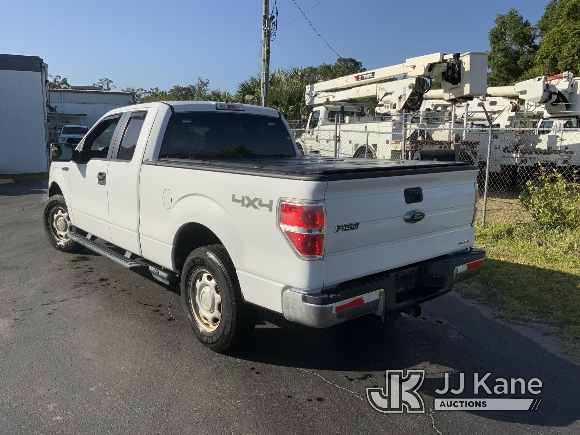 (Ocala, FL) 2014 Ford F150 4x4 Extended-Cab Pickup Truck Duke Unit) (Runs & Moves