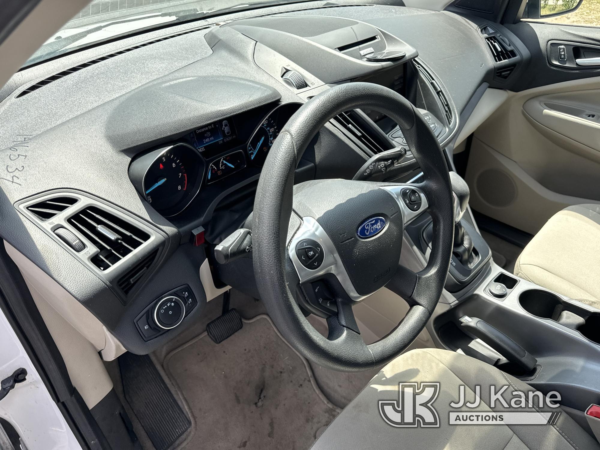 (Ocala, FL) 2015 Ford Escape 4x4 4-Door Sport Utility Vehicle Duke Unit) (Runs & Moves) (Jump To Sta
