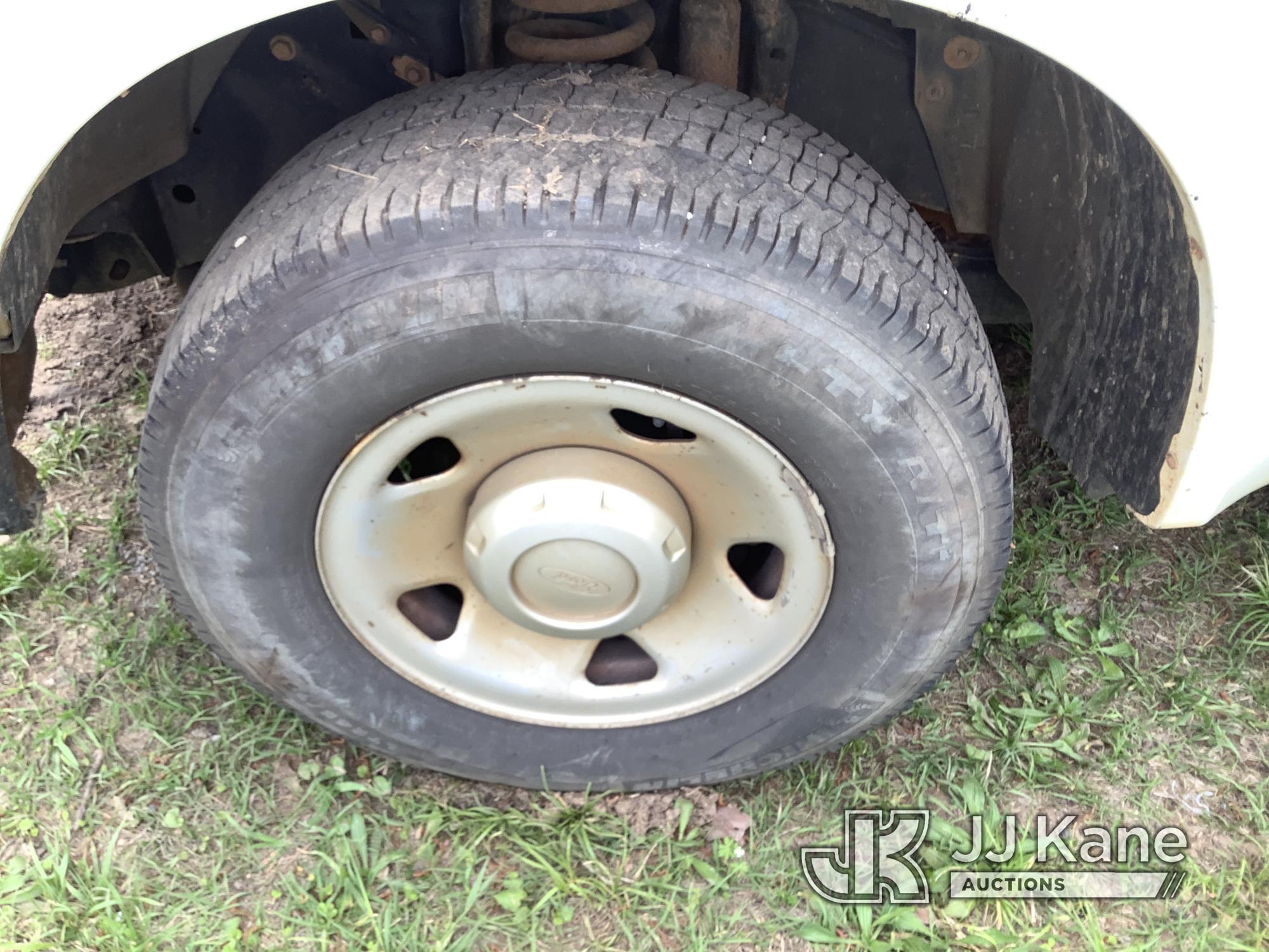 (Graysville, AL) 2009 Ford F250 Extended-Cab Pickup Truck Not Running & Condition Unknown) (Jump To