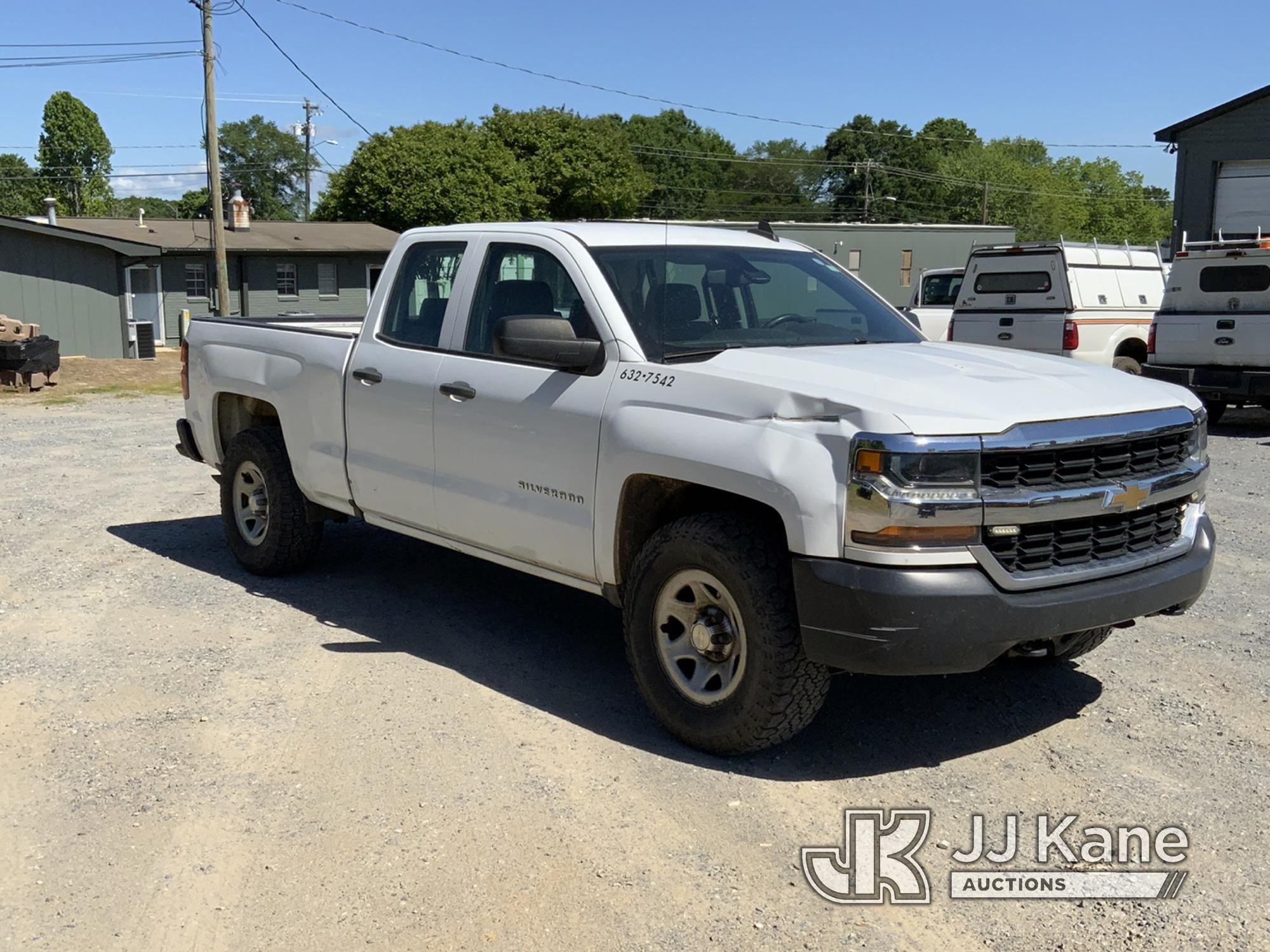 (Shelby, NC) 2017 Chevrolet Silverado 1500 4x4 Extended-Cab Pickup Truck, Needs new transmission Run