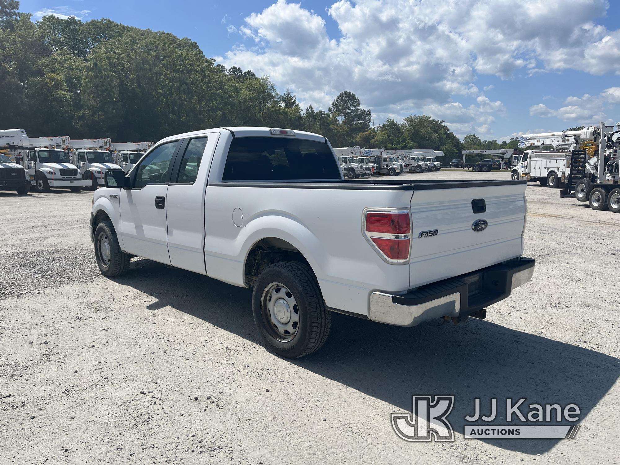 (Chester, VA) 2014 Ford F150 Extended-Cab Pickup Truck Runs & Moves) (Weak Power Steering