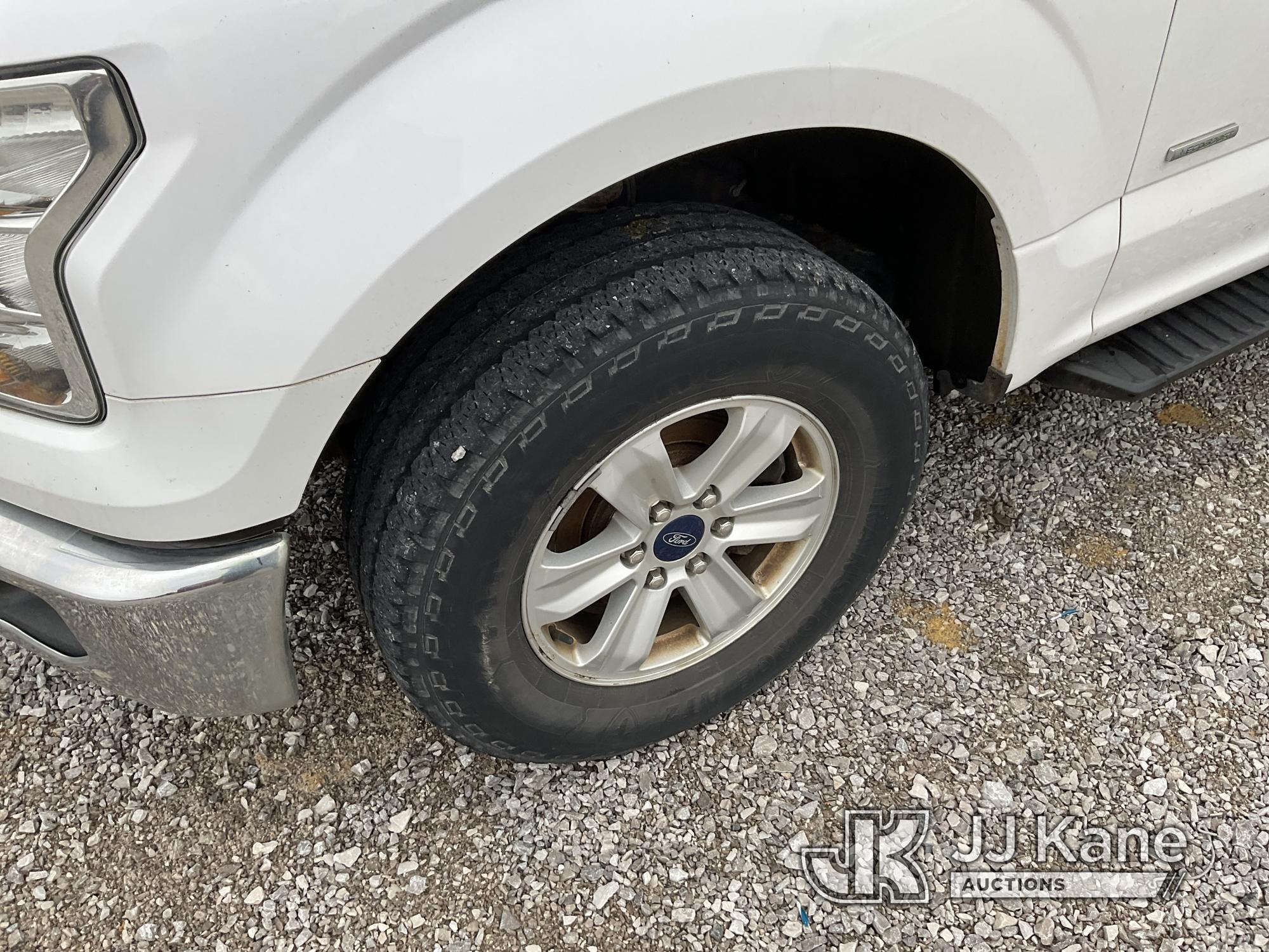 (Verona, KY) 2016 Ford F150 4x4 Pickup Truck Runs & Moves) (Electrical Issue, Shuts Down Intermitten