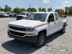 (Verona, KY) 2018 Chevrolet Silverado 1500 4x4 Crew-Cab Pickup Truck Runs & Moves) (Bad Front Right