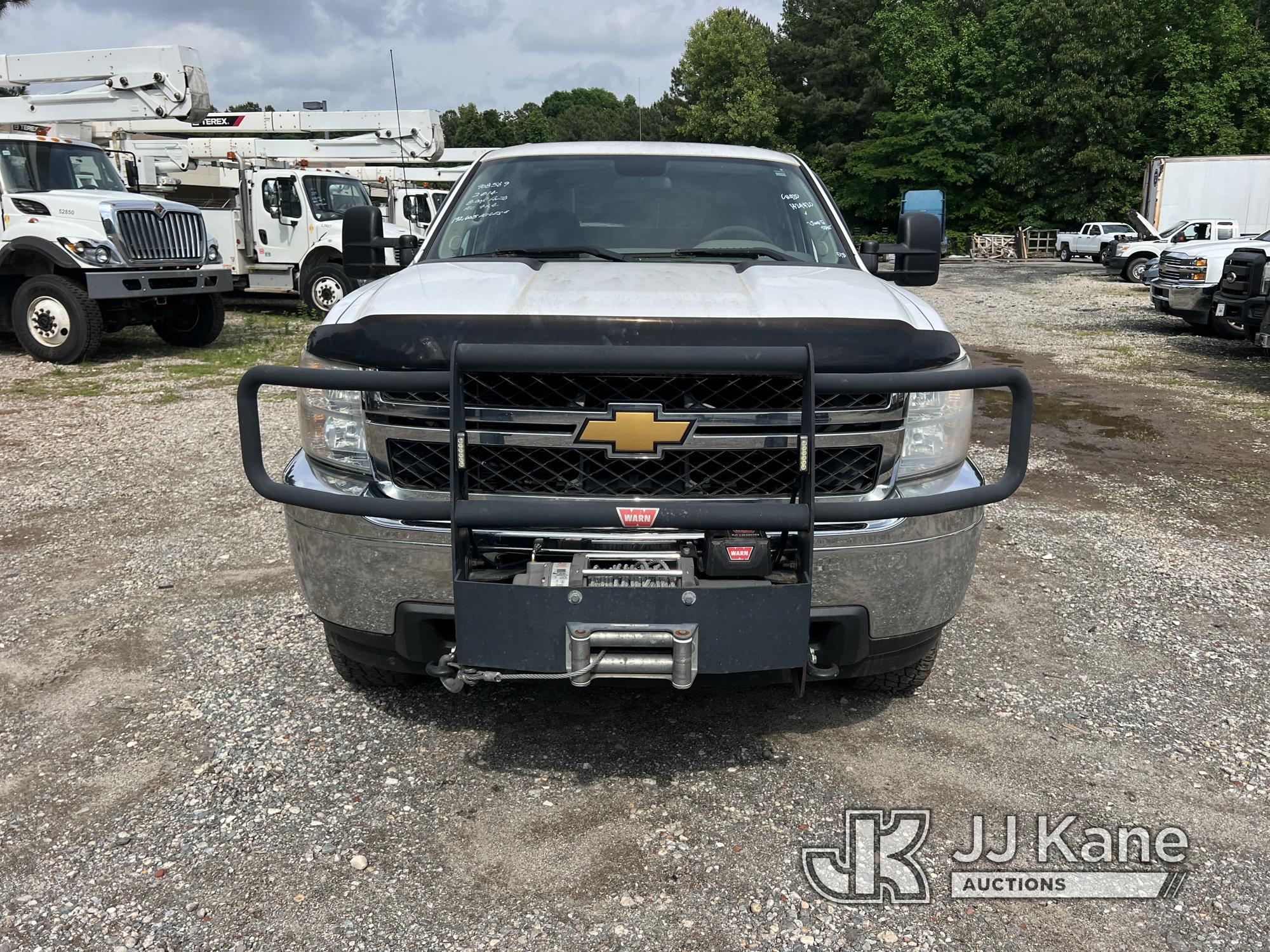 (Charlotte, NC) 2014 Chevrolet Silverado 2500HD 4x4 Crew-Cab Pickup Truck, Decommissioned Runs & Mov