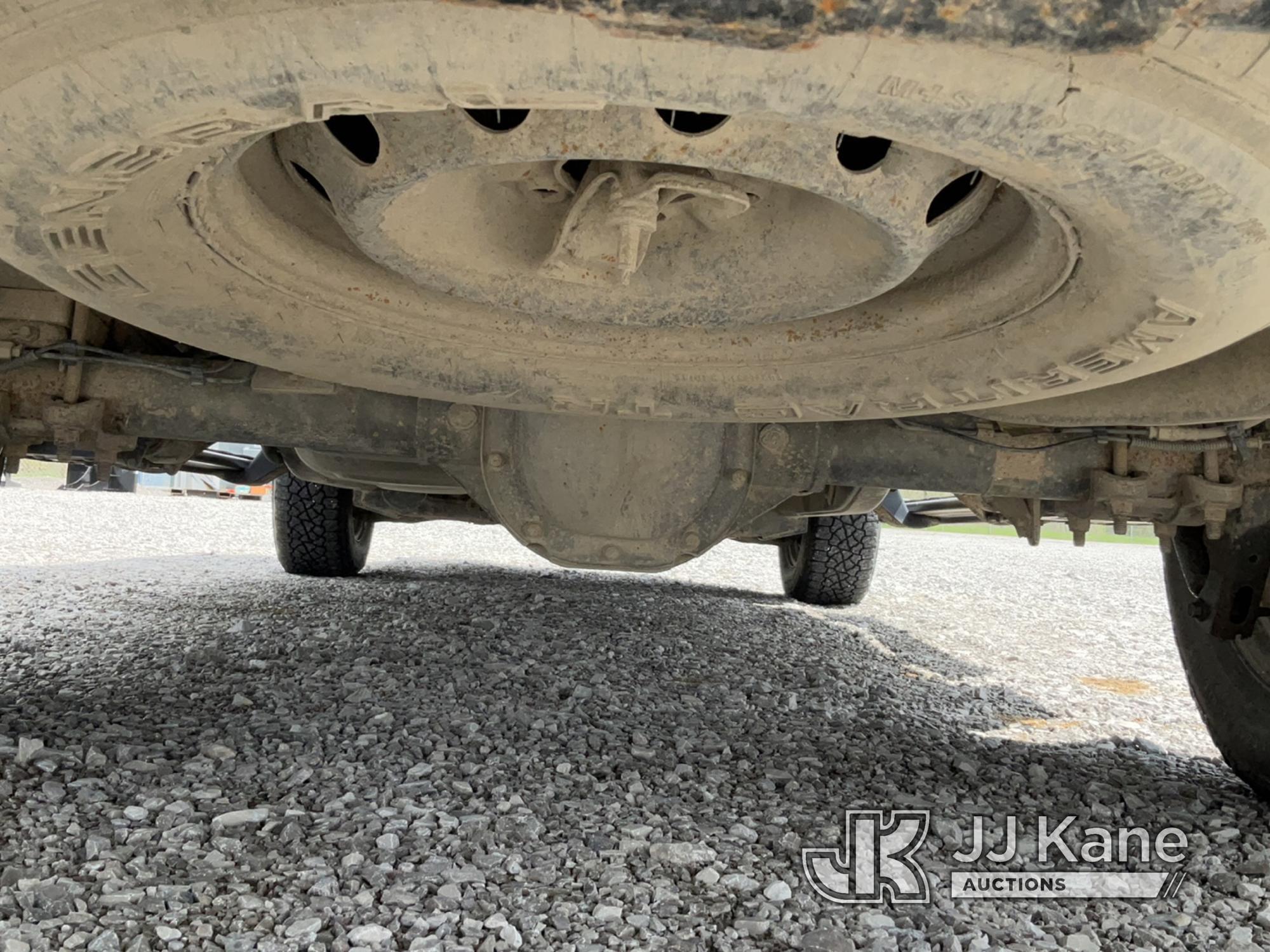 (Verona, KY) 2009 Ford F150 4x4 Pickup Truck Runs & Moves) (Rust Damage, Steering Wheel/Column Damag