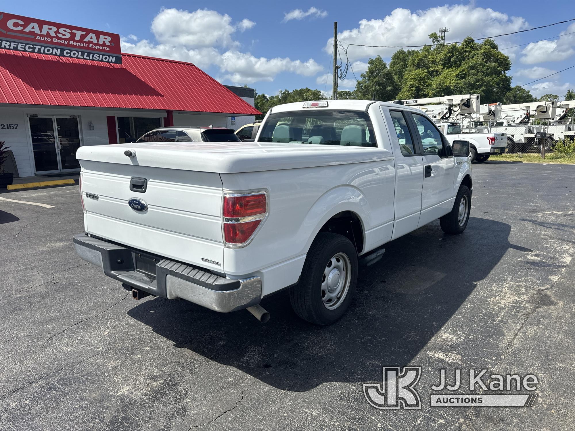 (Ocala, FL) 2013 Ford F150 Extended-Cab Pickup Truck Duke Unit) (Runs & Moves) (Body/Paint Damage