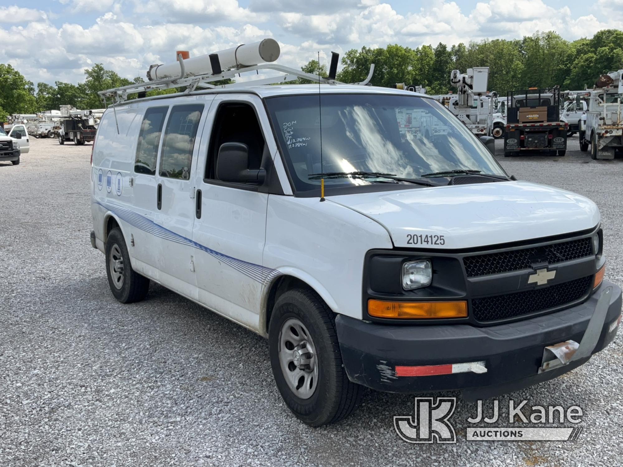 (Verona, KY) 2014 Chevrolet Express G1500 Cargo Van Not Running, Condition Unknown, Cranks, Parts Re