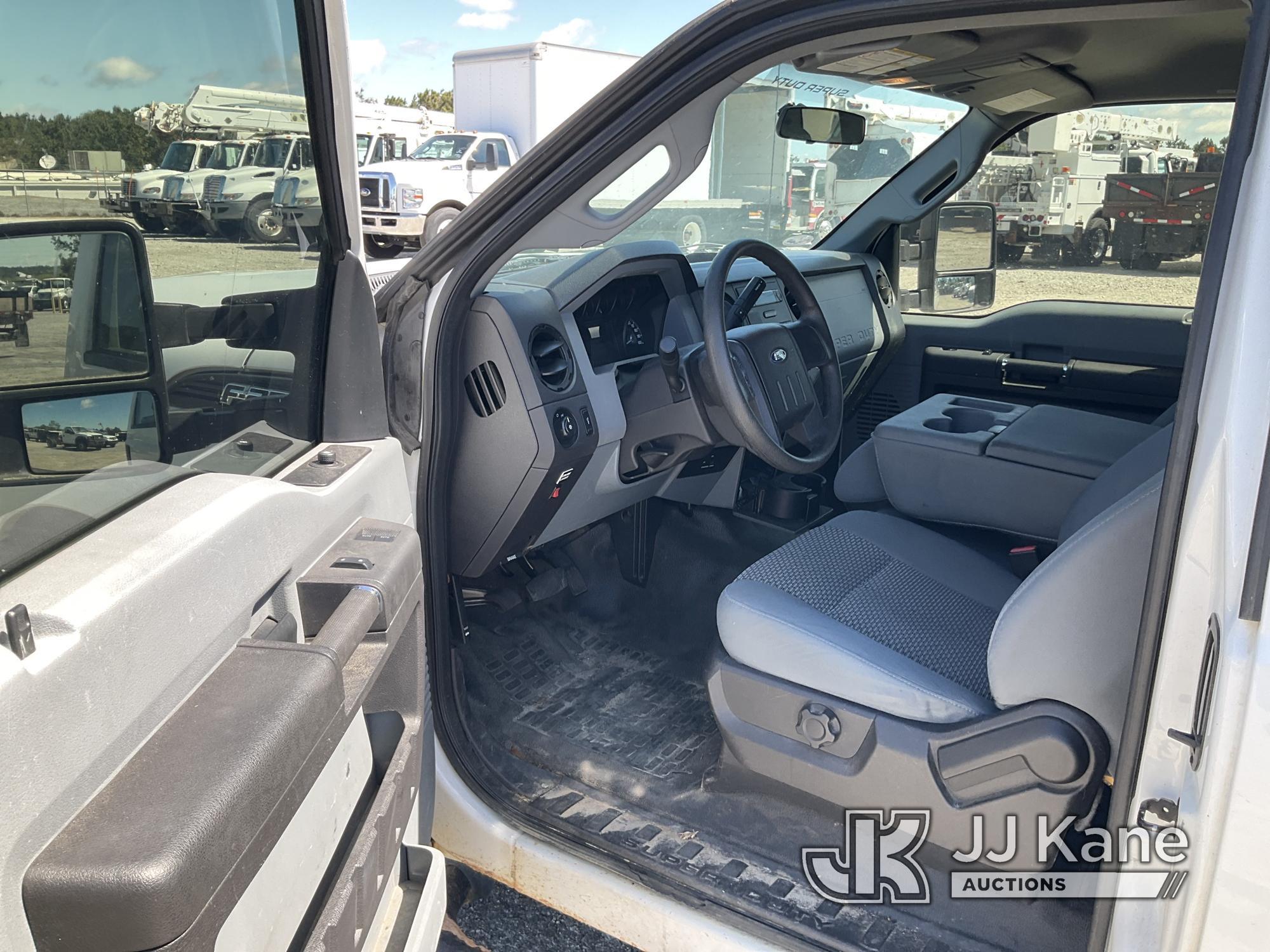 (Villa Rica, GA) 2015 Ford F250 Extended-Cab Pickup Truck, (GA Power Unit) Runs & Moves) (Body Damag