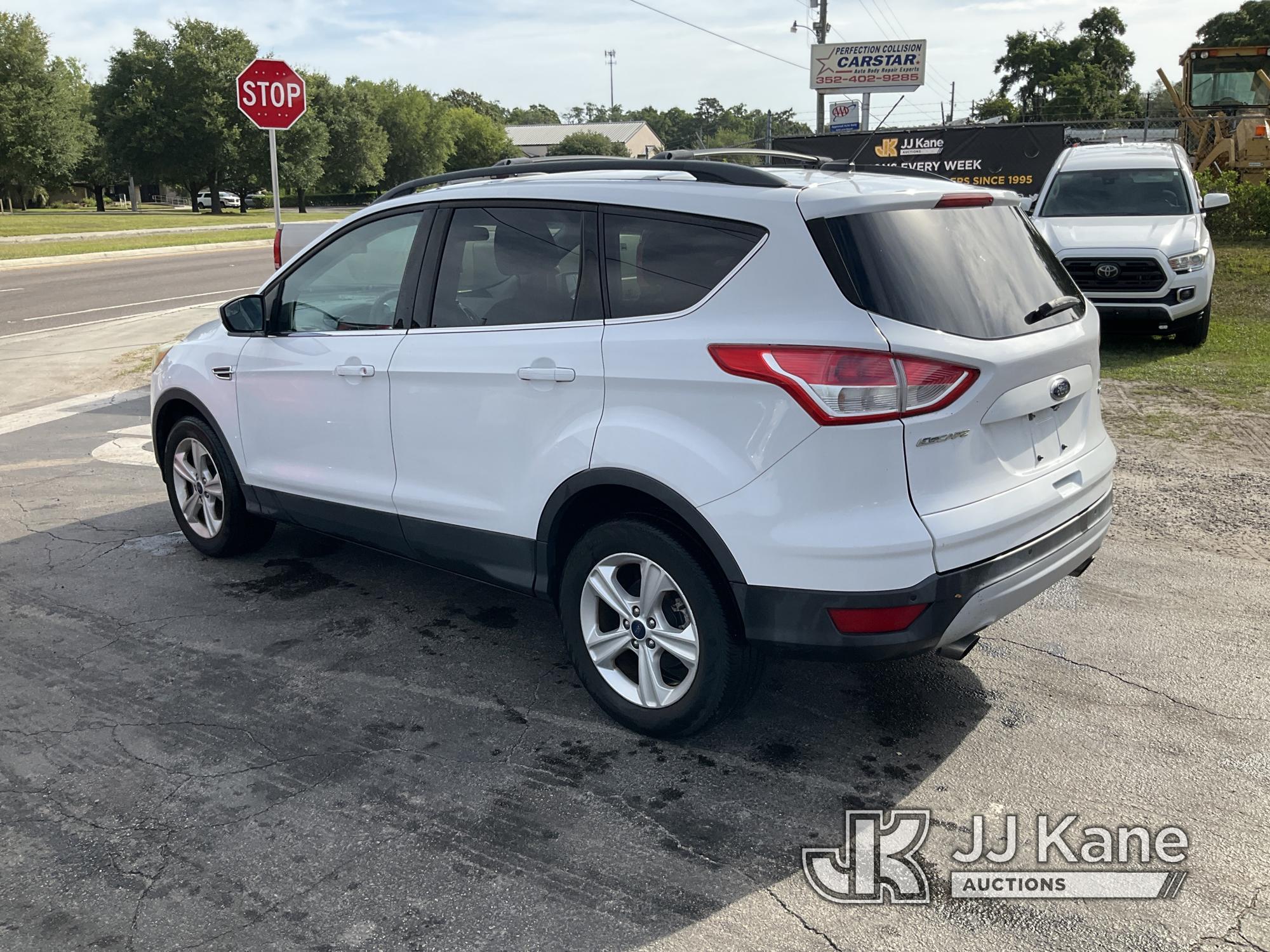 (Ocala, FL) 2016 Ford Escape 4x4 4-Door Sport Utility Vehicle Duke Unit) (Runs & Moves