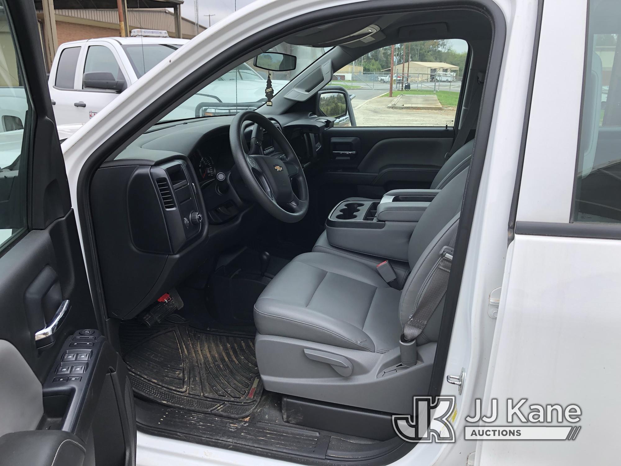 (Stevenson, AL) 2014 Chevrolet Silverado 1500 4x4 Crew-Cab Pickup Truck, Co-Op Owned Not Running, El