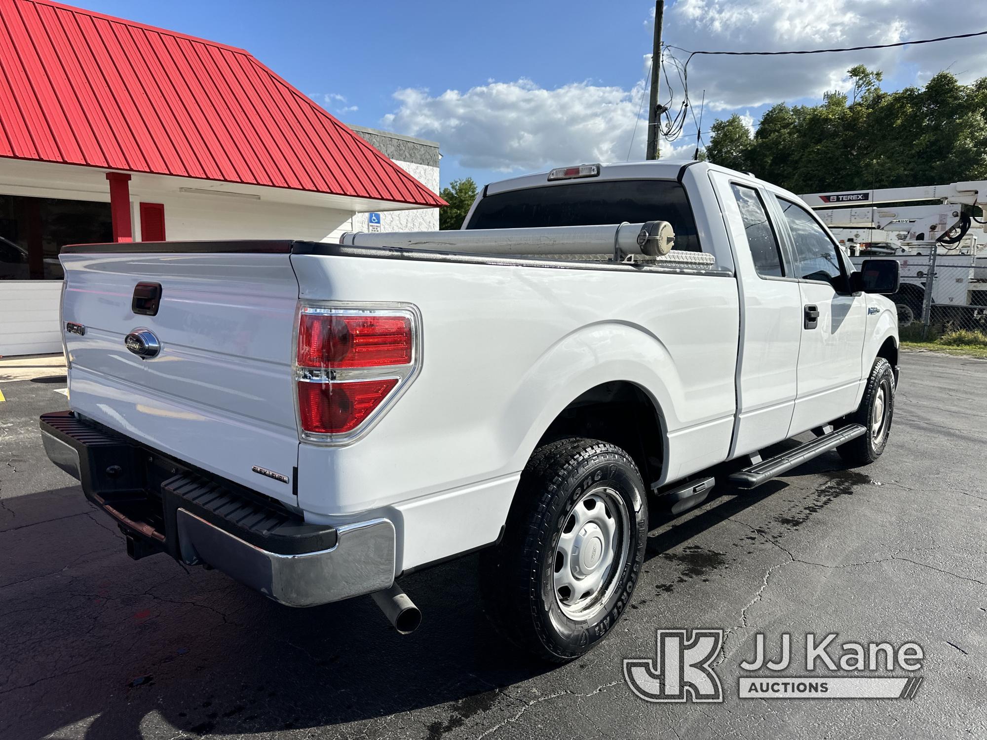 (Ocala, FL) 2014 Ford F150 4x4 Extended-Cab Pickup Truck Duke Unit) (Runs & Moves