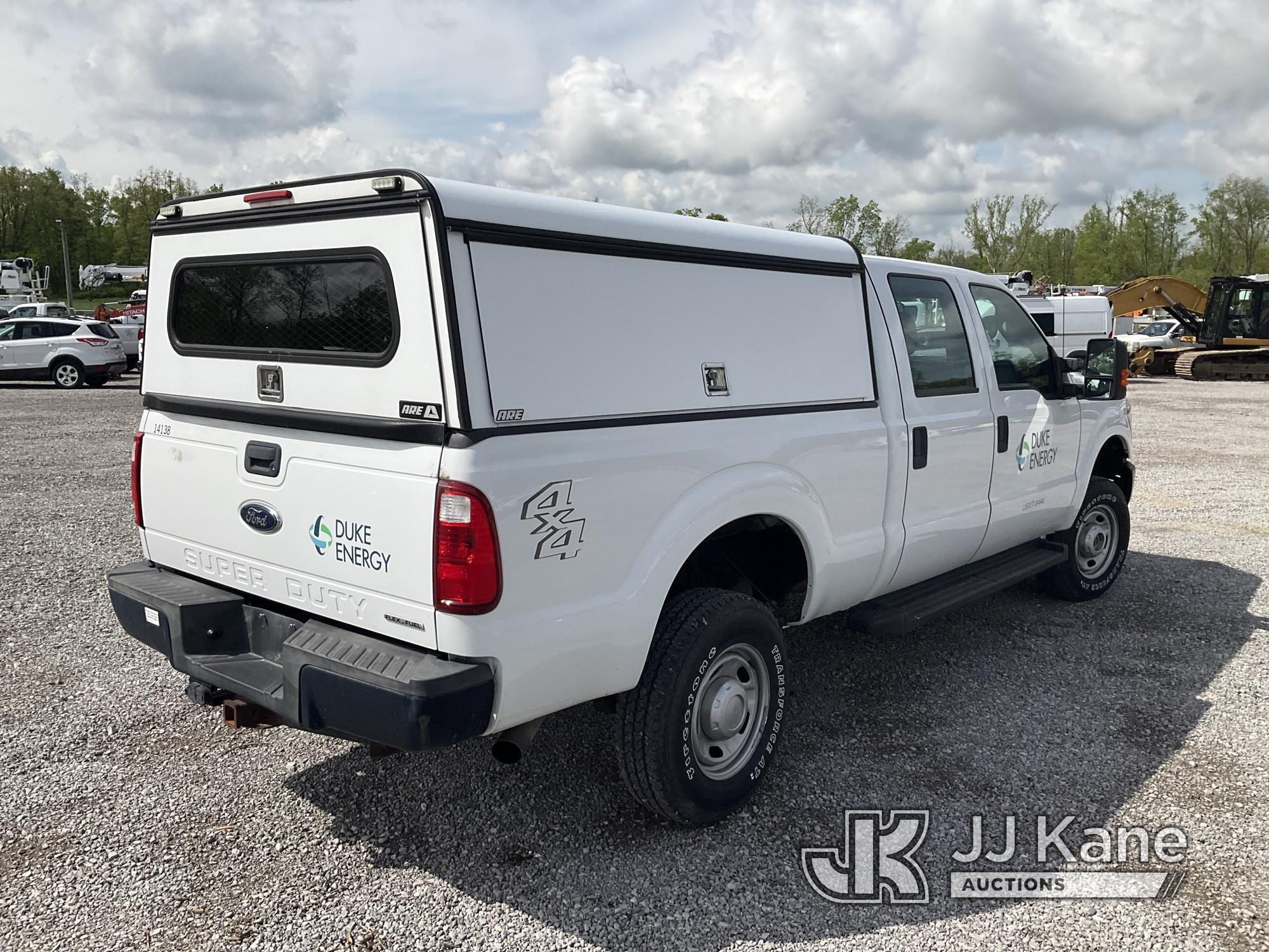 (Verona, KY) 2013 Ford F350 4x4 Crew-Cab Pickup Truck Runs & Moves) (Transmission Slips) (Duke Unit