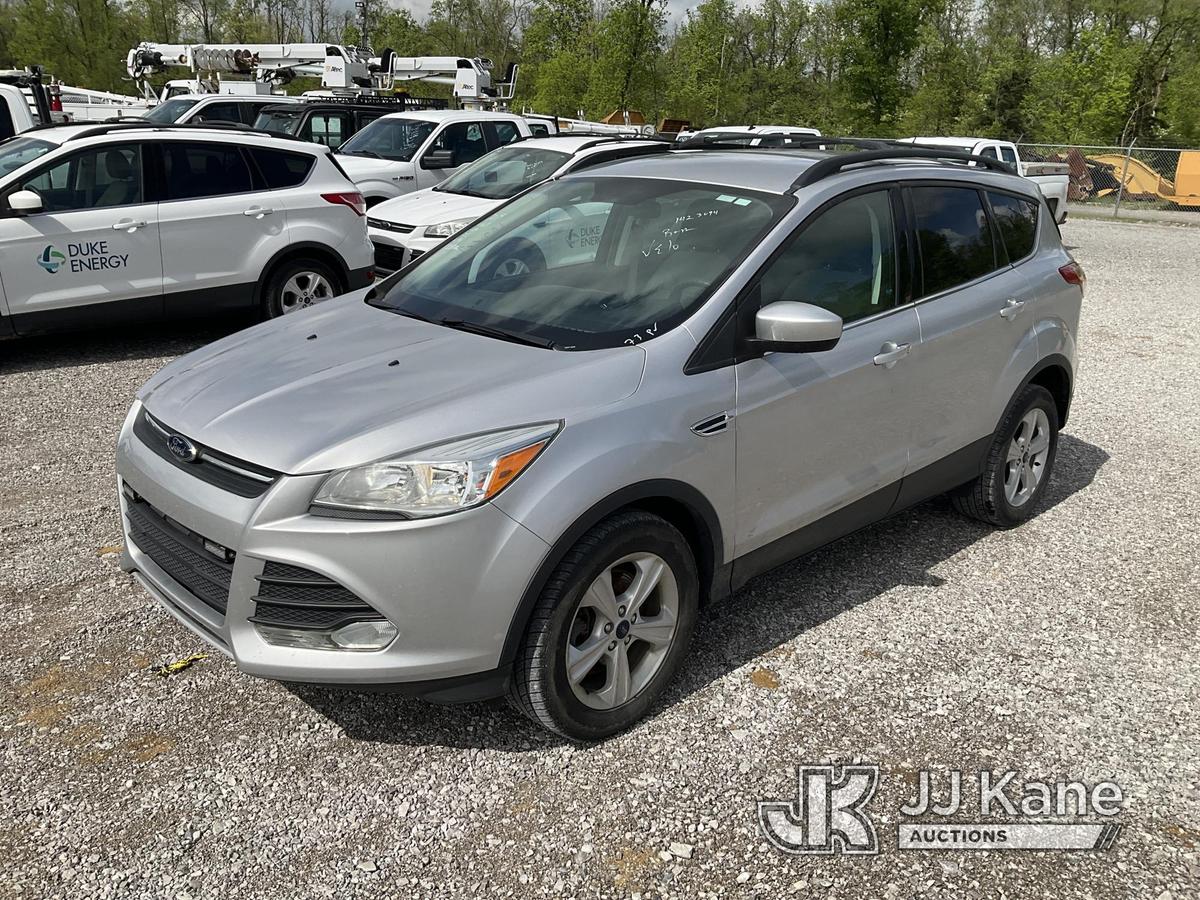 (Verona, KY) 2015 Ford Escape 4x4 4-Door Sport Utility Vehicle Runs & Moves) (Check Engine Light On)