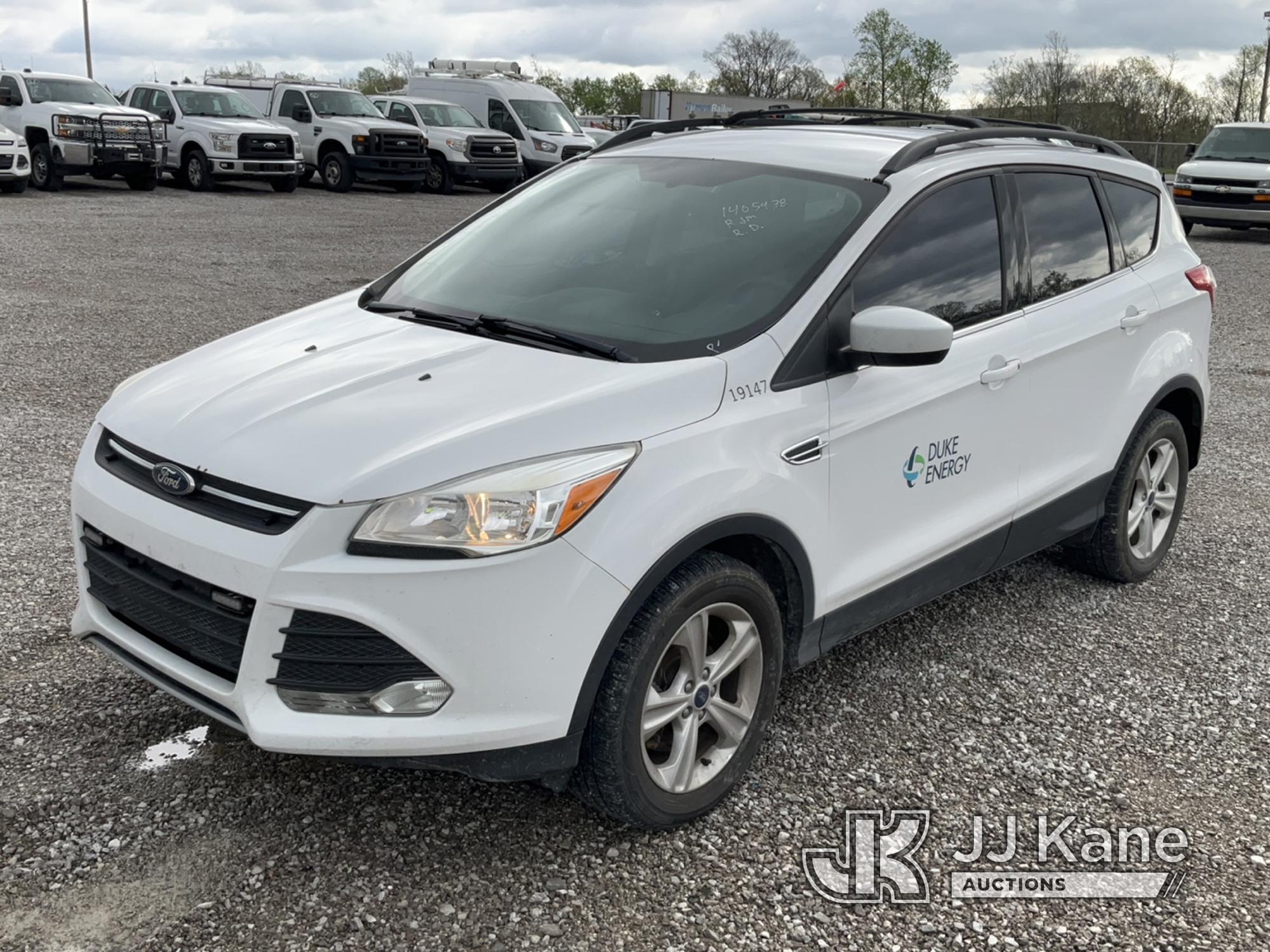 (Verona, KY) 2016 Ford Escape 4x4 4-Door Sport Utility Vehicle Runs & Moves) (Rust Damage) (Duke Uni