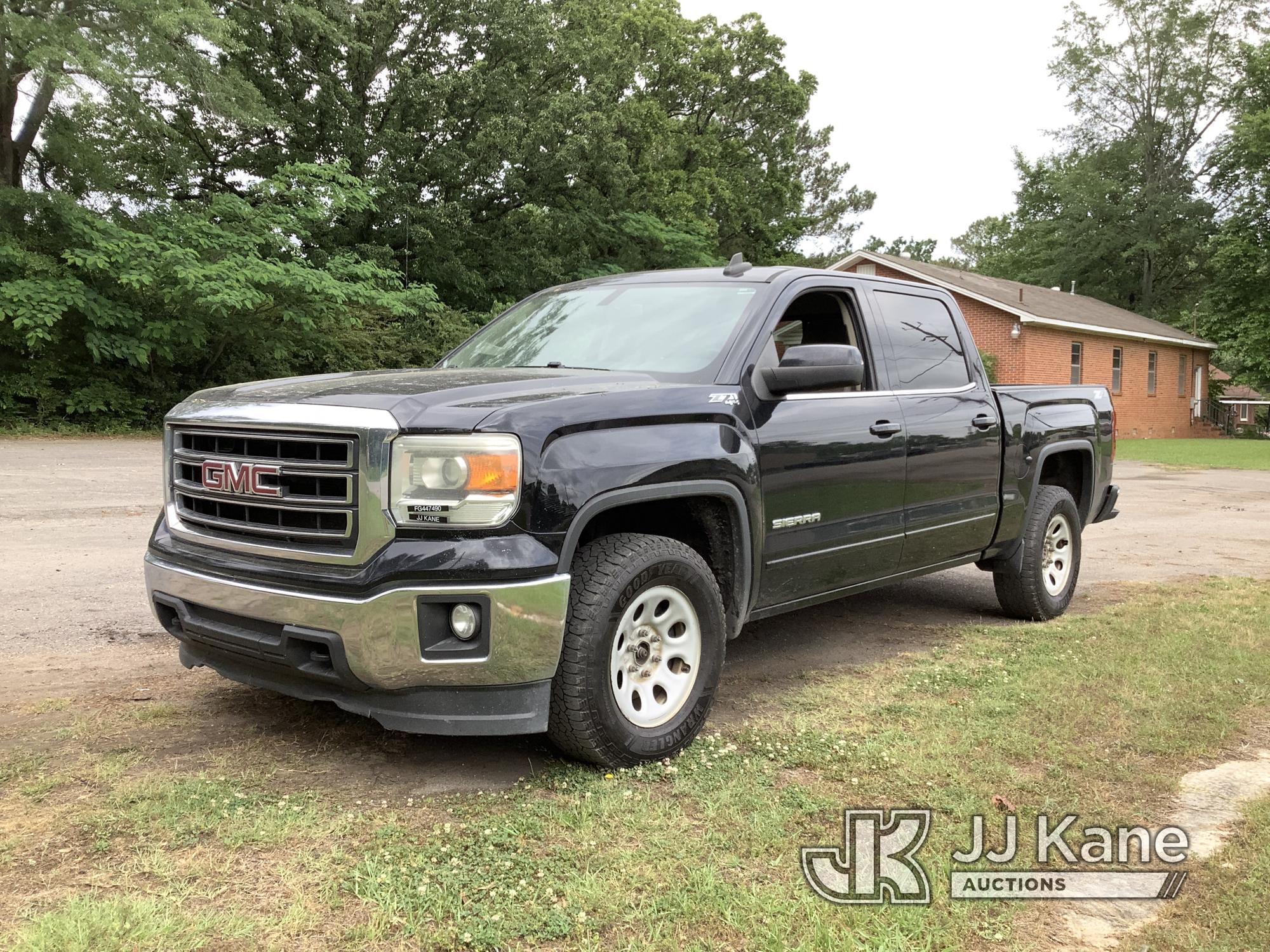 (Graysville, AL) 2015 GMC Sierra 1500 4x4 Crew-Cab Pickup Truck Runs & Moves) (Check Engine Light On