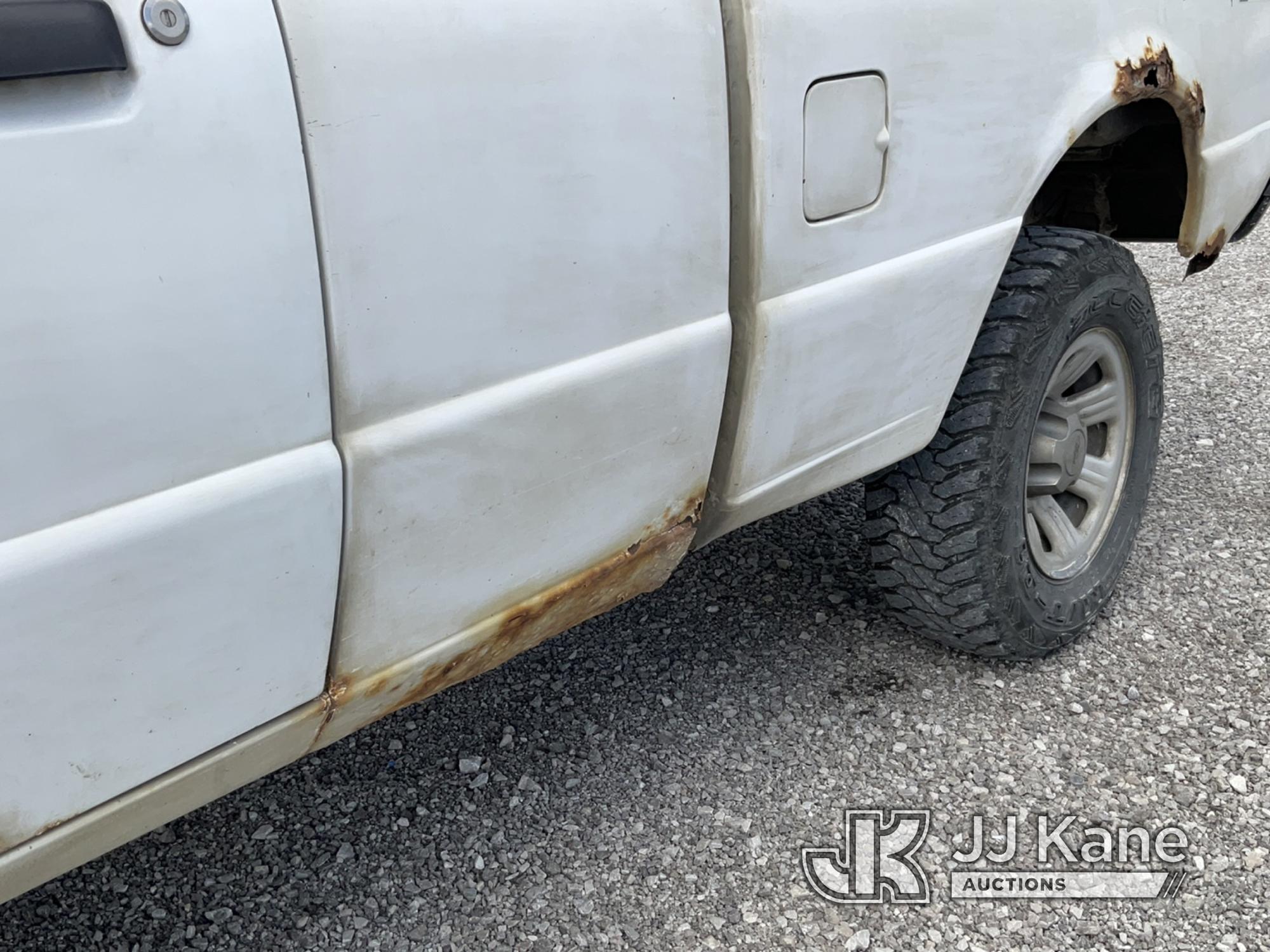(Verona, KY) 2009 Ford Ranger 4x4 Extended-Cab Pickup Truck Runs & Moves) (Rust Damage, Cracked Wind