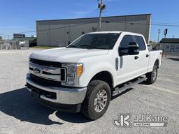 (Chattanooga, TN) 2017 Ford F250 4x4 Crew-Cab Pickup Truck Runs & Moves, Check Engine Light