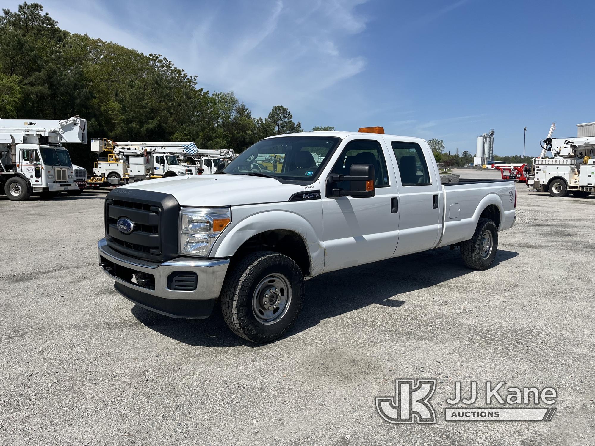 (Chester, VA) 2015 Ford F250 4x4 Crew-Cab Pickup Truck Runs & Moves) (Check Engine Light On) (Seller