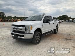 (Villa Rica, GA) 2017 Ford F250 4x4 Crew-Cab Pickup Truck Runs & Moves) (Check Engine Light On, Airb