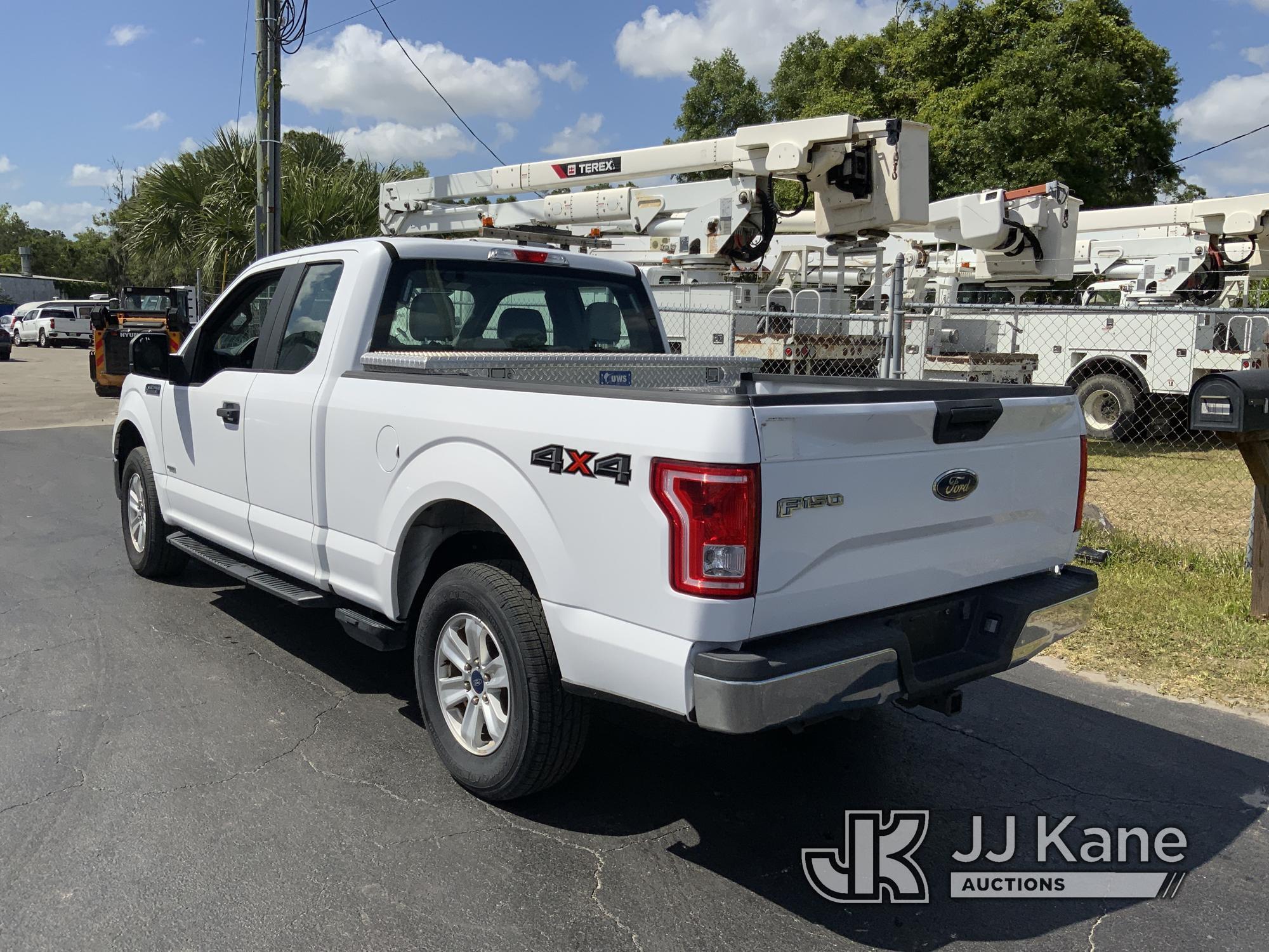 (Ocala, FL) 2016 Ford F150 4x4 Extended-Cab Pickup Truck Duke Unit) (Runs & Moves) (Paint Damage