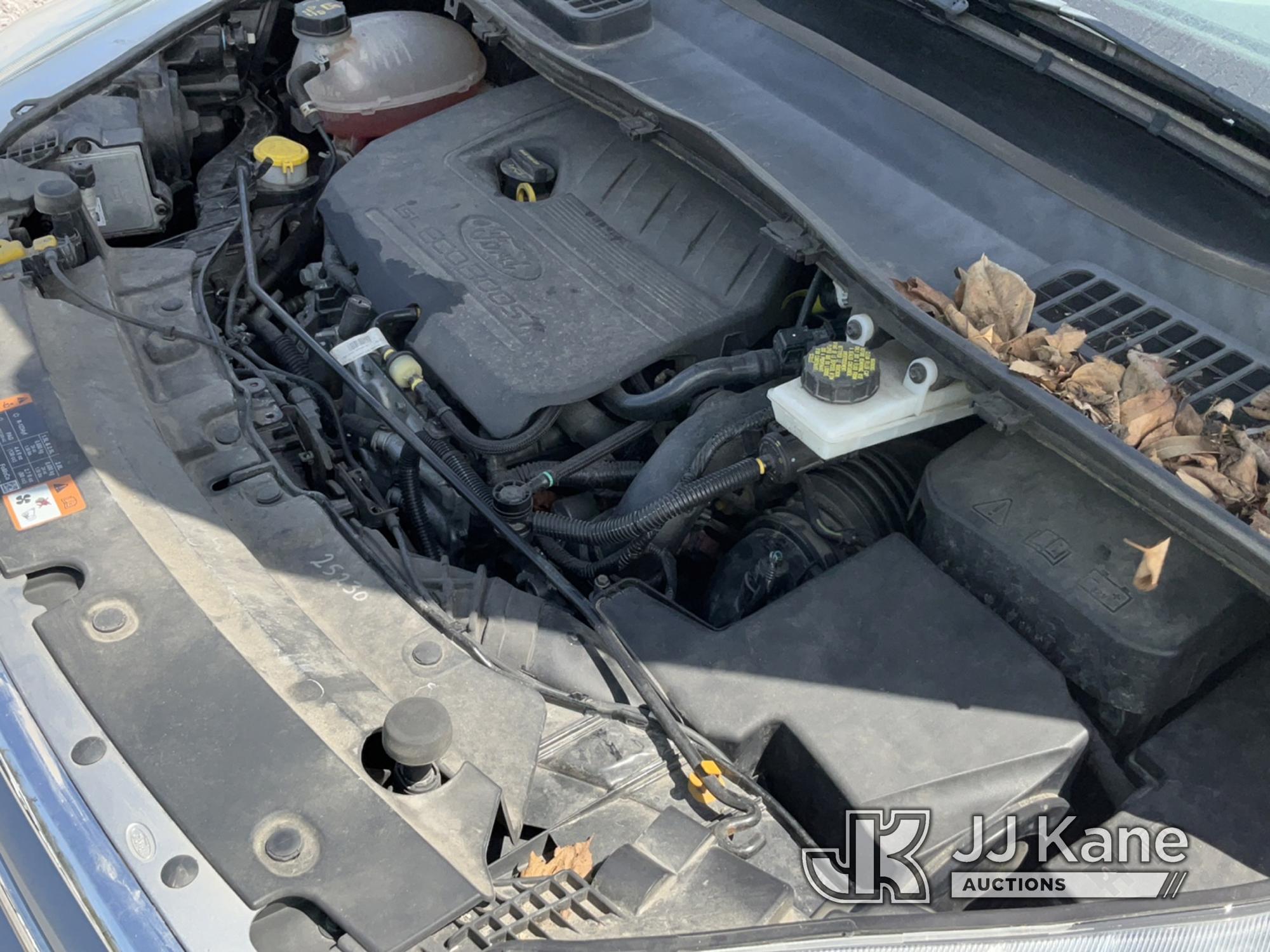 (Verona, KY) 2017 Ford Escape 4x4 4-Door Sport Utility Vehicle Runs & Moves) (Duke Unit