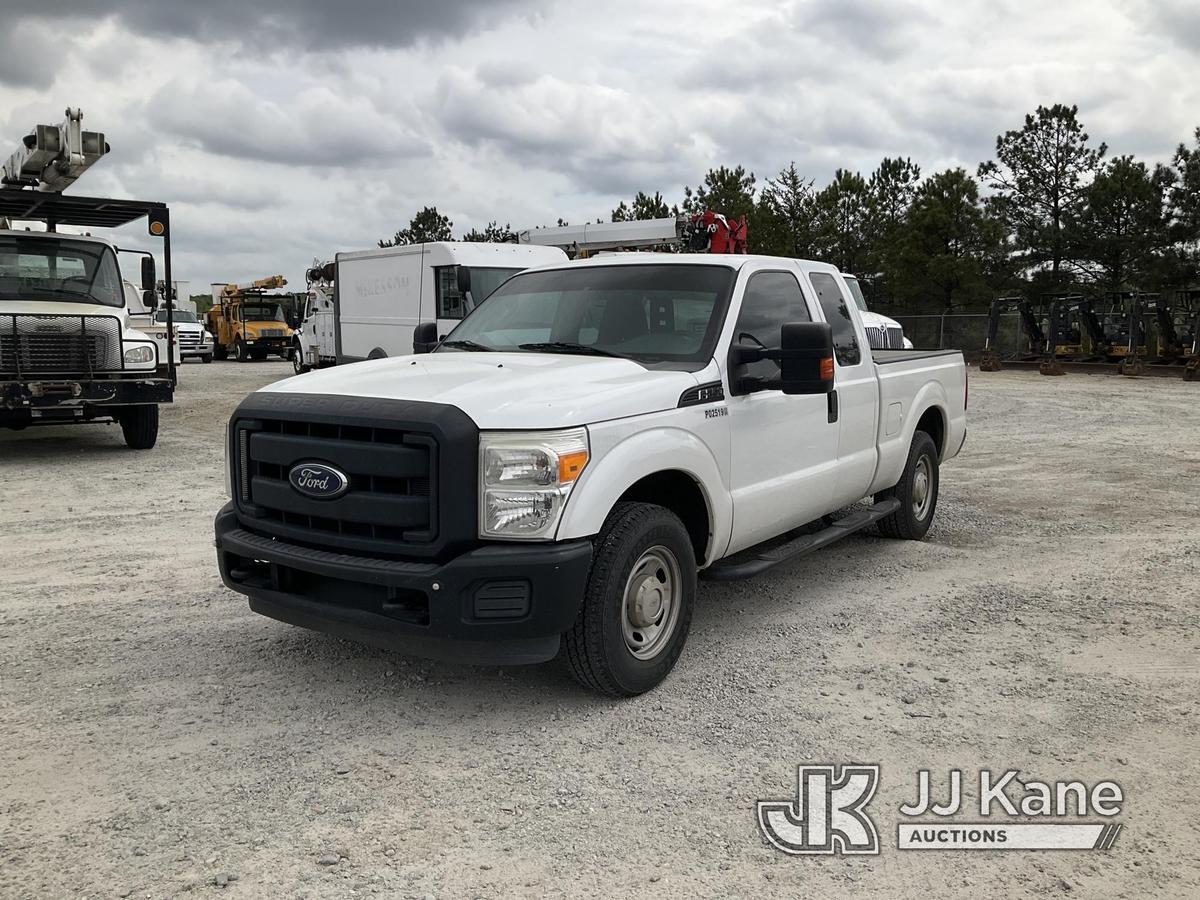 (Villa Rica, GA) 2015 Ford F250 Extended-Cab Pickup Truck, (GA Power Unit) Runs & Moves) (Body Damag