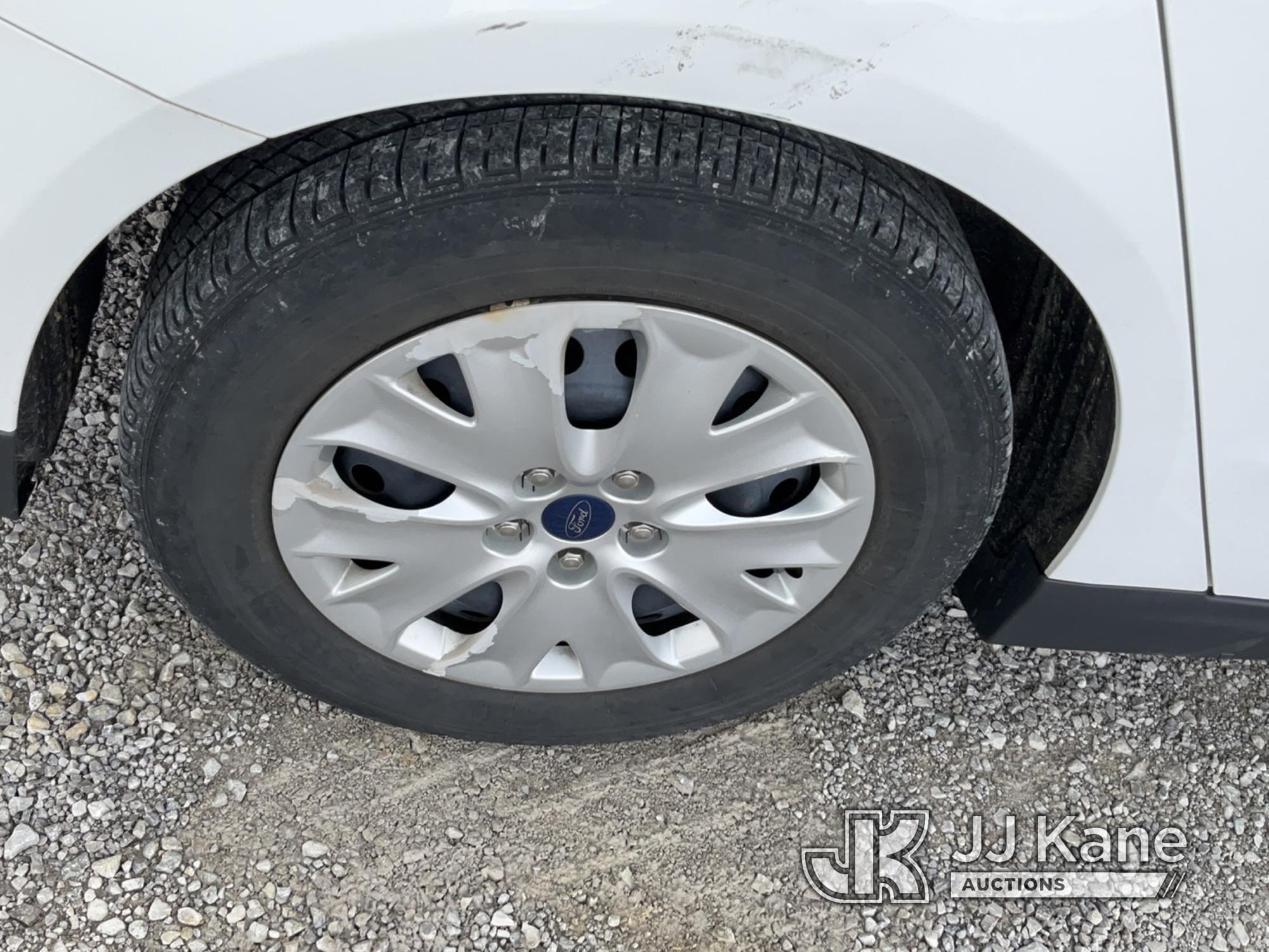 (Verona, KY) 2014 Ford Fusion 4-Door Sedan Runs & Moves) (Duke Unit