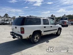 (Chester, VA) 2004 Chevrolet Suburban 1500 4x4 4-Door Sport Utility Vehicle Runs & Moves) (Check Eng