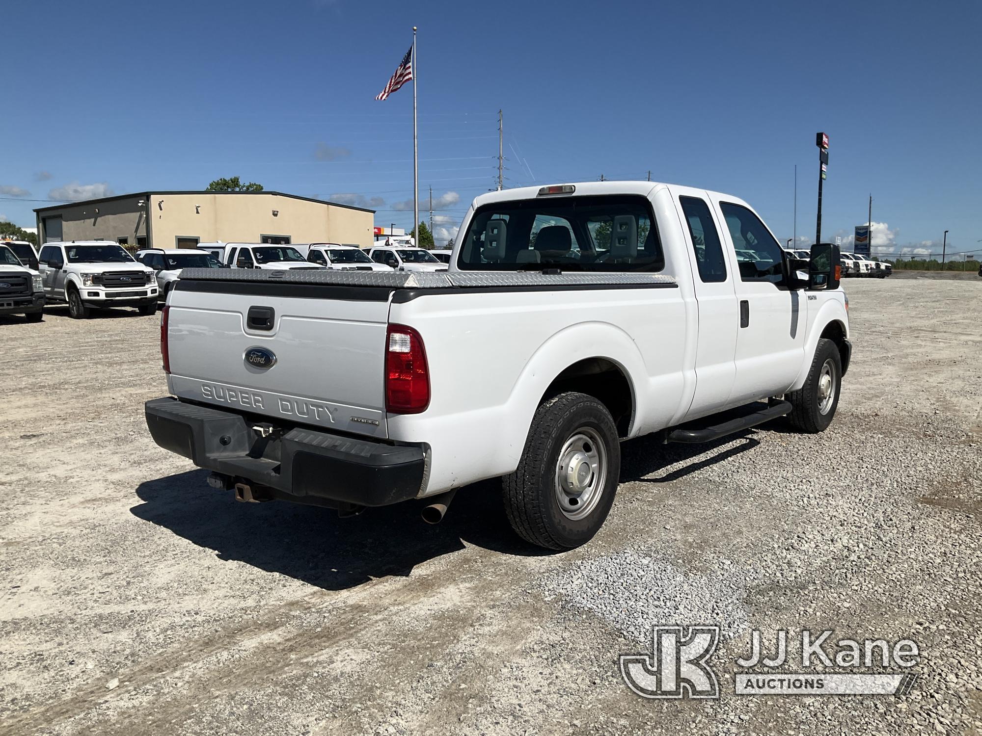 (Villa Rica, GA) 2015 Ford F250 Extended-Cab Pickup Truck, (GA Power Unit) Runs & Moves