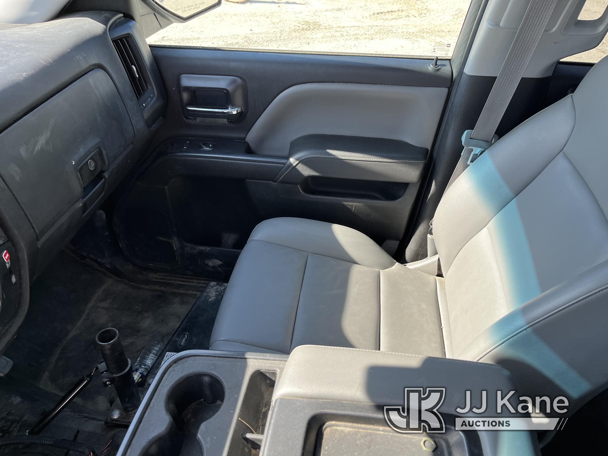 (Chester, VA) 2014 Chevrolet Silverado 1500 4x4 Extended-Cab Pickup Truck Runs & Moves