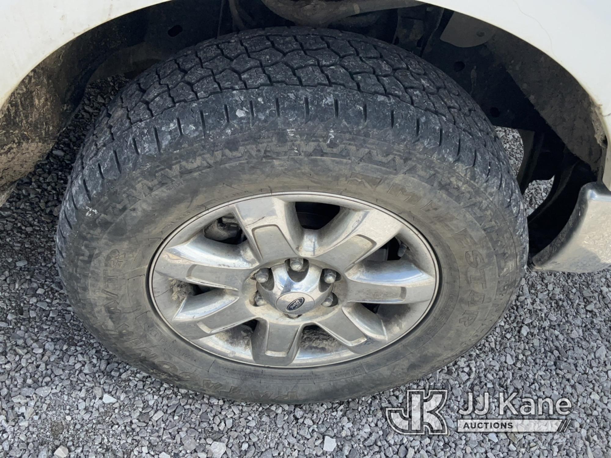 (Verona, KY) 2014 Ford F150 4x4 Crew-Cab Pickup Truck Runs Rough, Moves) (Check Engine Light On, Rus