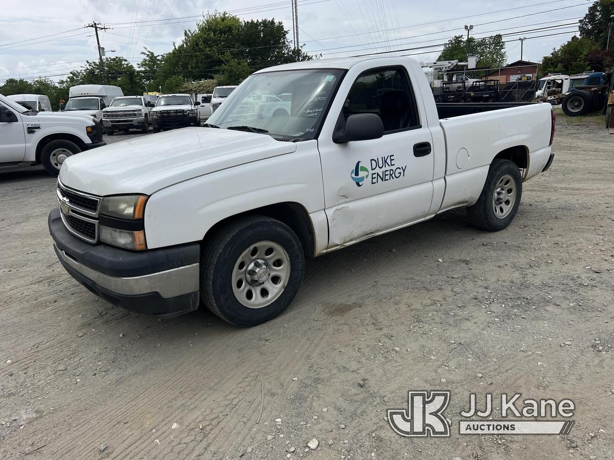 (Charlotte, NC) 2007 Chevrolet Silverado 1500 Pickup Truck Duke Unit) (Runs & Moves) (Body/Paint Dam