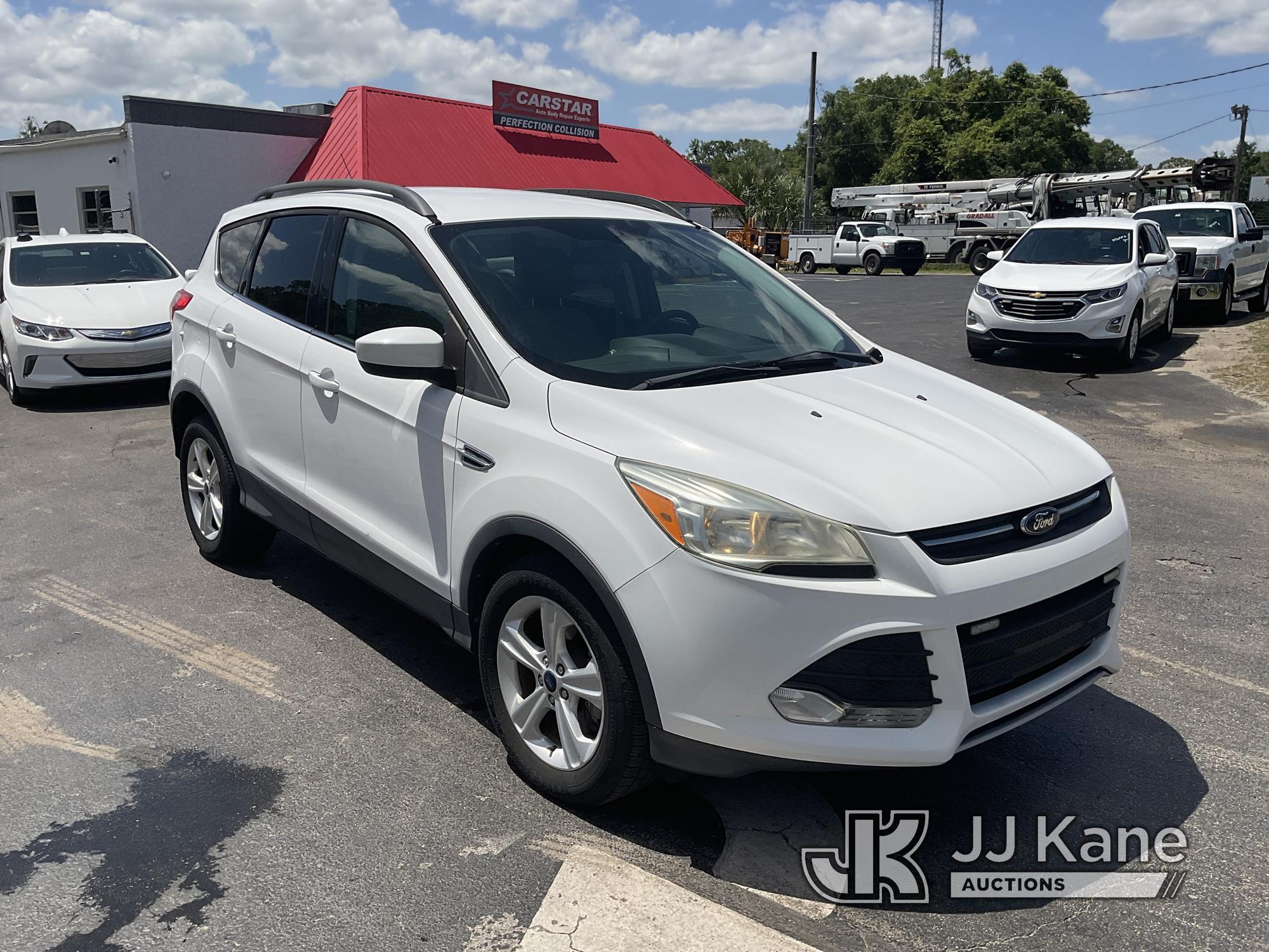 (Ocala, FL) 2014 Ford Escape 4x4 4-Door Sport Utility Vehicle Duke Unit) (Runs & Moves