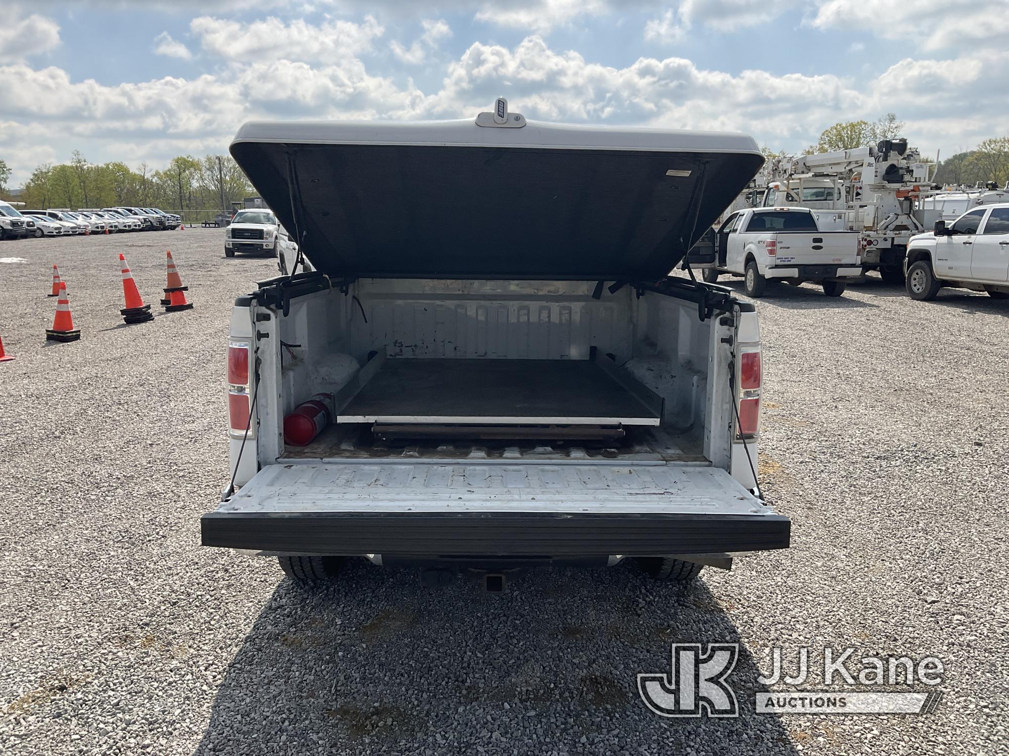 (Verona, KY) 2013 Ford F150 4x4 Extended-Cab Pickup Truck Runs & Moves) (Runs Rough, Bad Battery, El