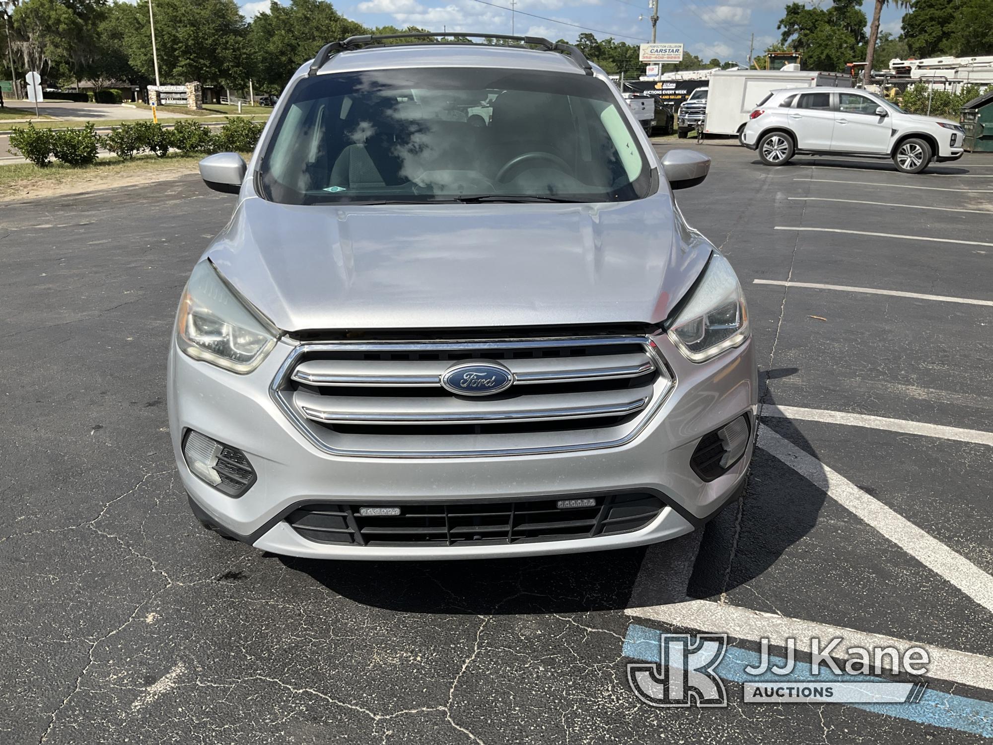 (Ocala, FL) 2017 Ford Escape 4x4 4-Door Sport Utility Vehicle Duke Unit) (Runs & Moves