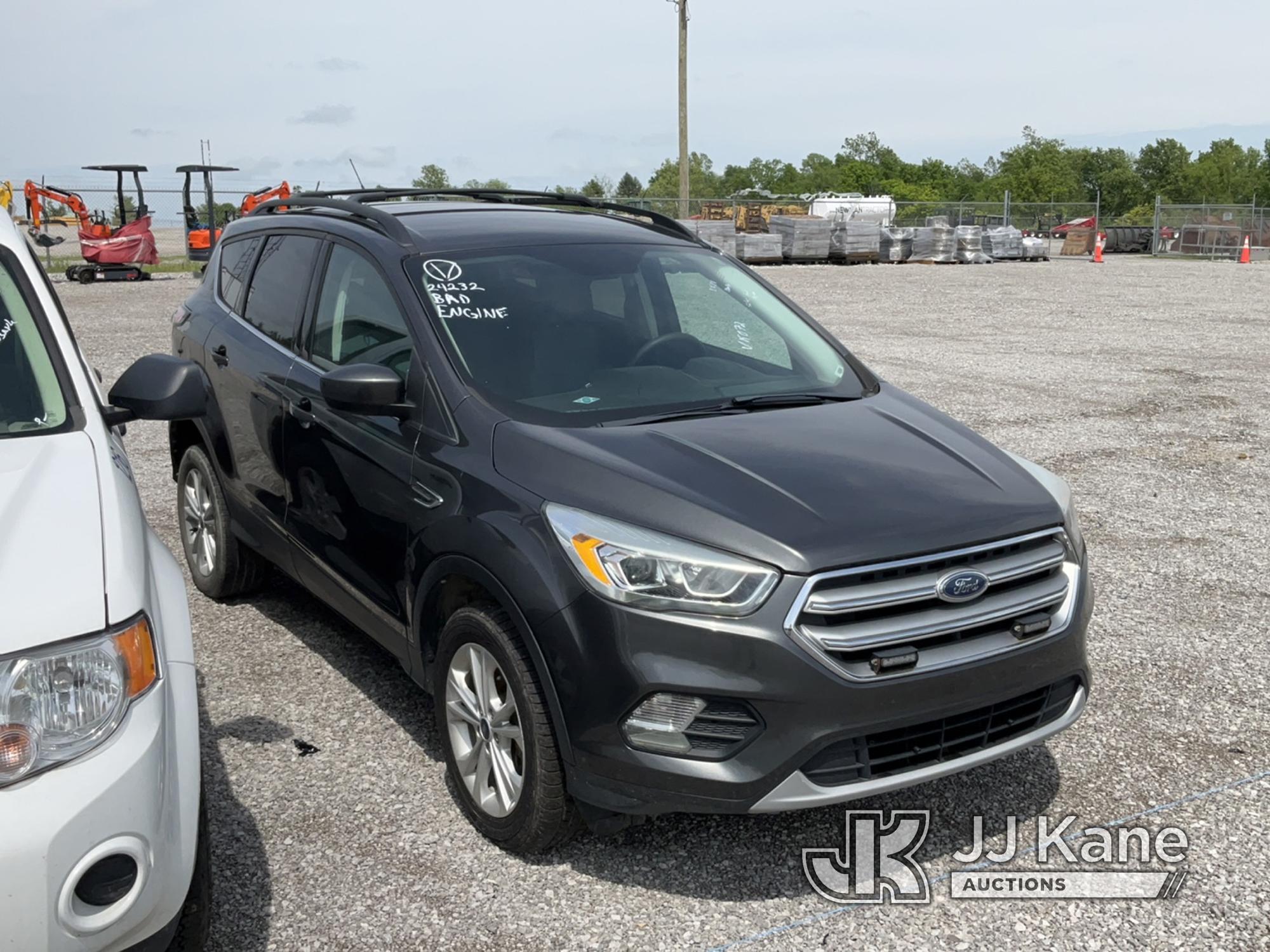 (Verona, KY) 2017 Ford Escape 4x4 4-Door Sport Utility Vehicle Not Running Condition Unknown) (Crank