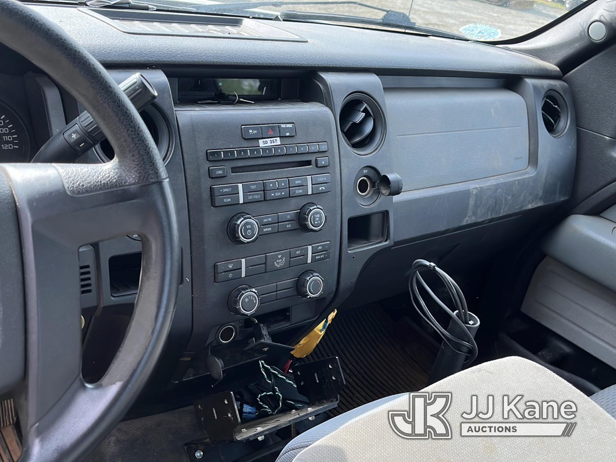 (Charlotte, NC) 2013 Ford F150 4x4 Extended-Cab Pickup Truck Duke Unit) (Runs & Moves) (Paint Damage