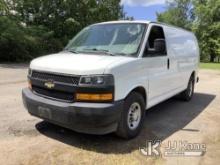 2018 Chevrolet Express G2500 Cargo Van Runs & Moves) (Check Engine Light On, Minor Body Damage