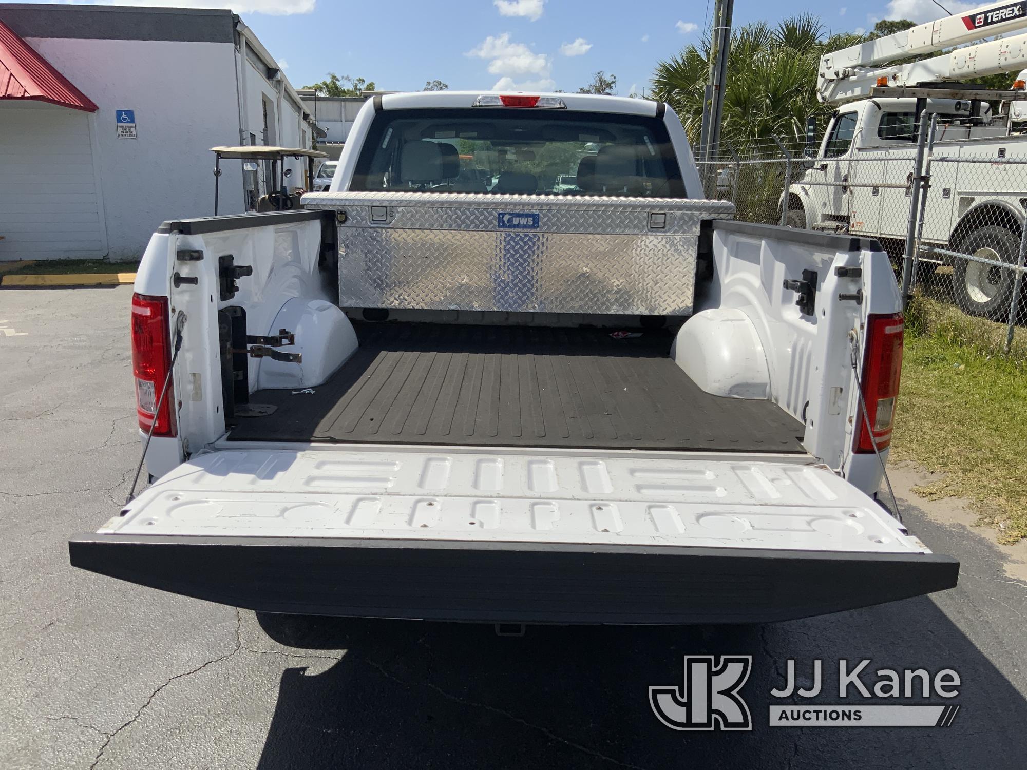 (Ocala, FL) 2016 Ford F150 4x4 Extended-Cab Pickup Truck Duke Unit) (Runs & Moves) (Paint Damage