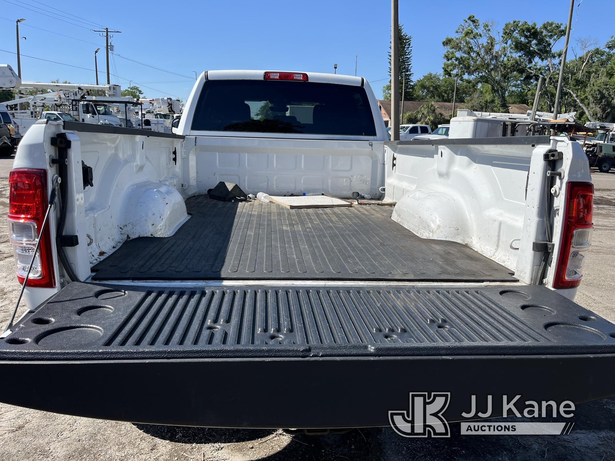 (Tampa, FL) 2019 RAM 2500 4x4 Crew-Cab Pickup Truck Runs & Moves)(Check Engine Light On, Body Damage