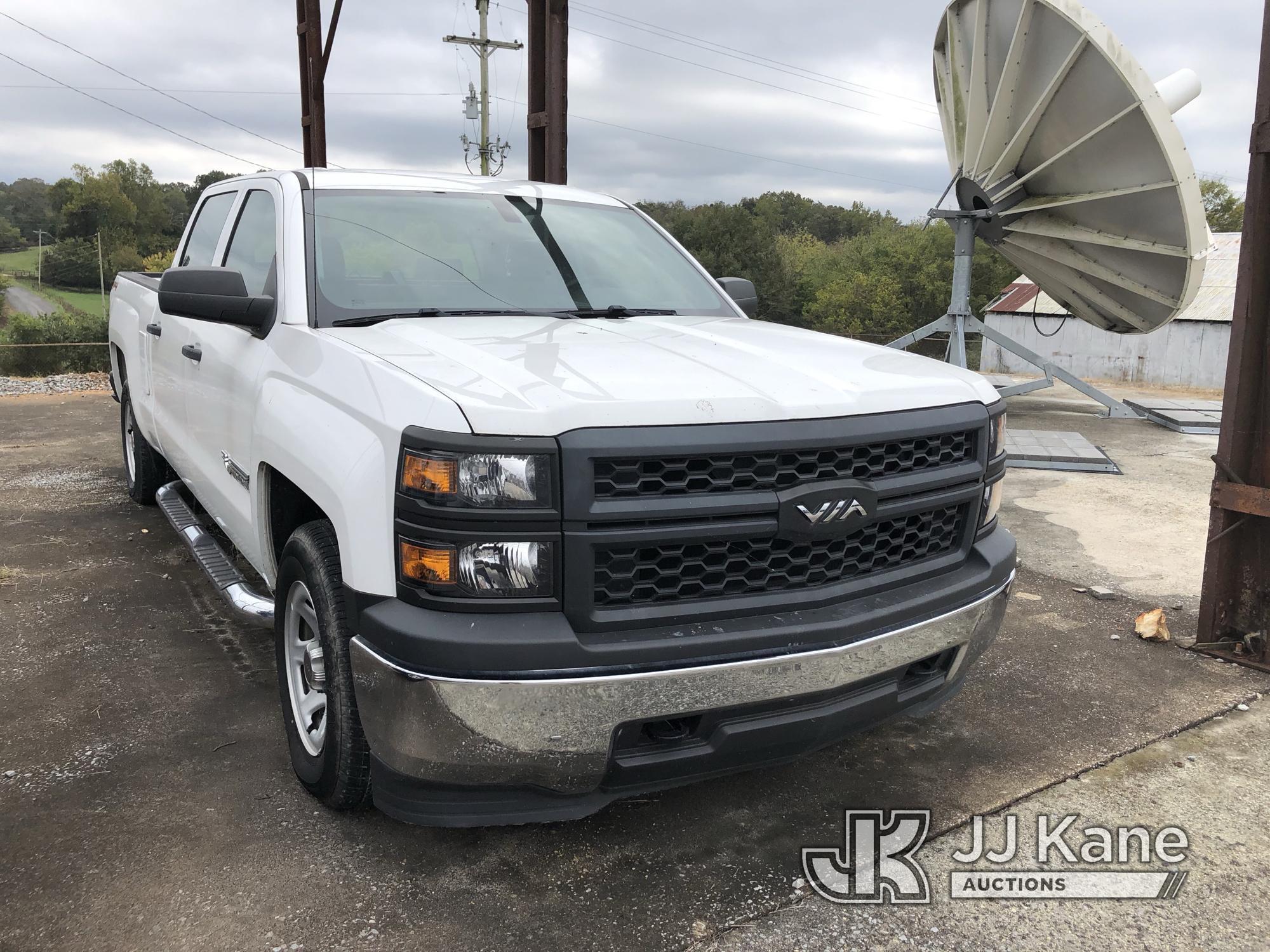 (Stevenson, AL) 2014 Chevrolet Silverado 1500 4x4 Crew-Cab Pickup Truck, Co-Op Owned Not Running, El