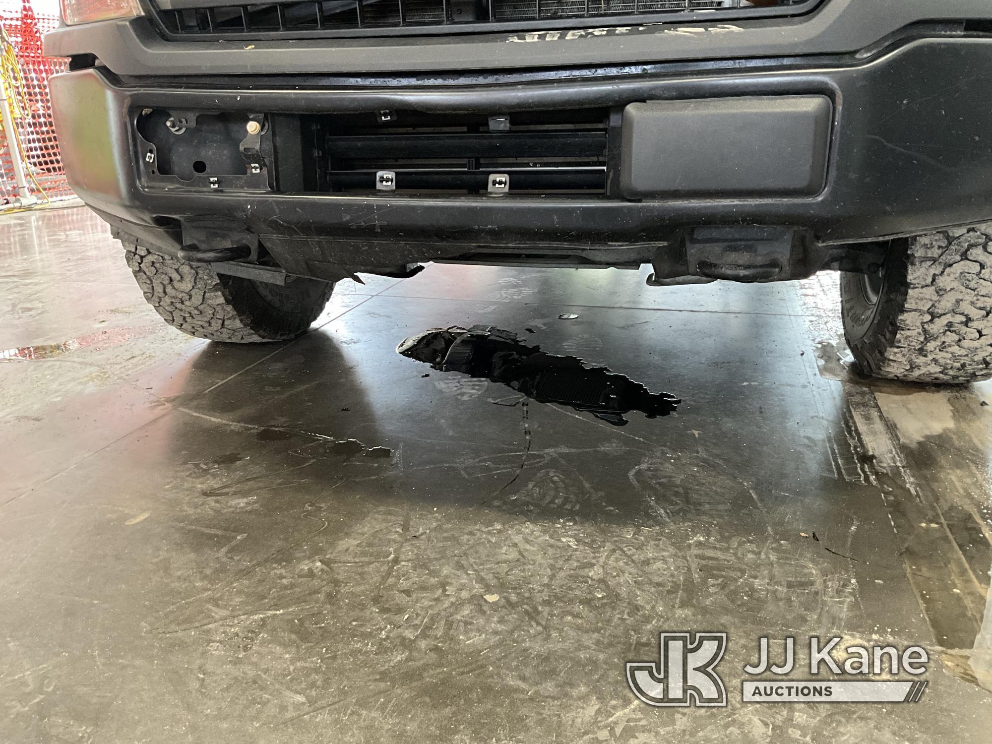 (Elizabethtown, KY) 2020 Ford F150 4x4 Crew-Cab Pickup Truck Runs) (Does Not Move, Check Engine Ligh