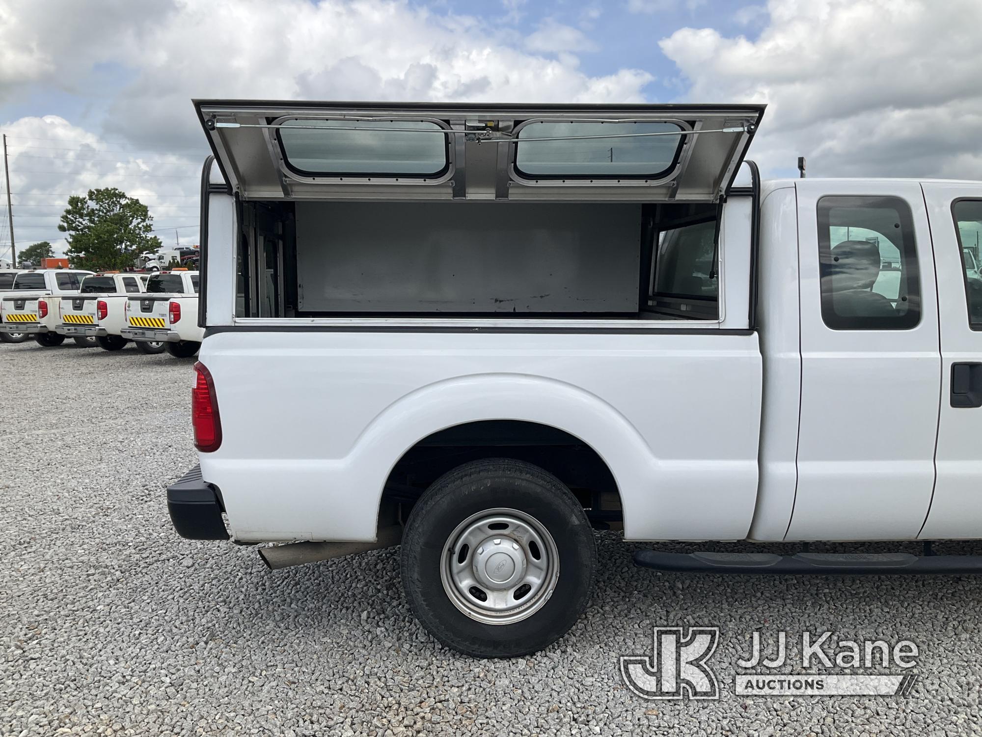 (Villa Rica, GA) 2016 Ford F250 Extended-Cab Pickup Truck, (GA Power Unit) Runs & Moves