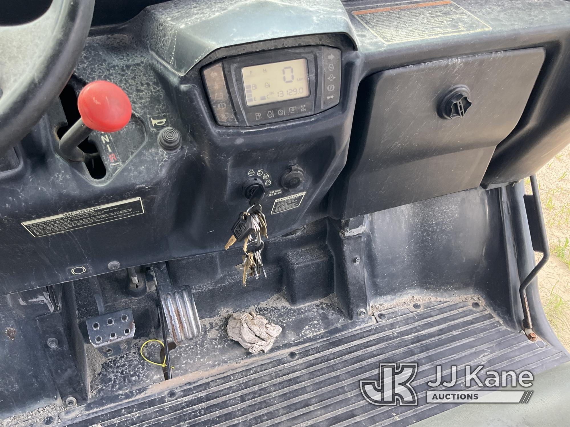 (Waynesboro, GA) 2016 Kubota RTV-1140, 4x4 Crew-Cab Yard Cart, (GA Power Unit) Runs, Moves & Dump Op