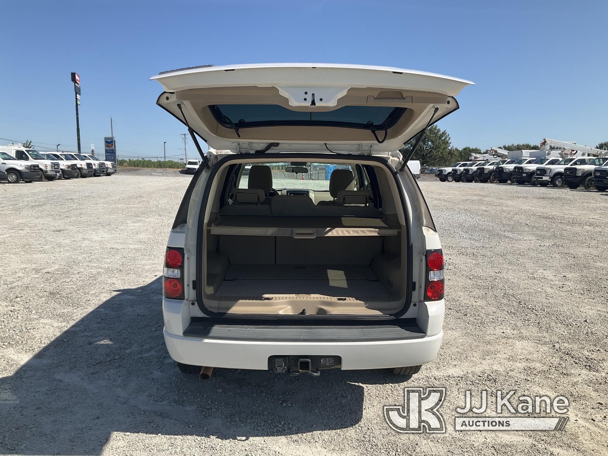 (Villa Rica, GA) 2010 Ford Explorer 4-Door Sport Utility Vehicle Runs & Moves