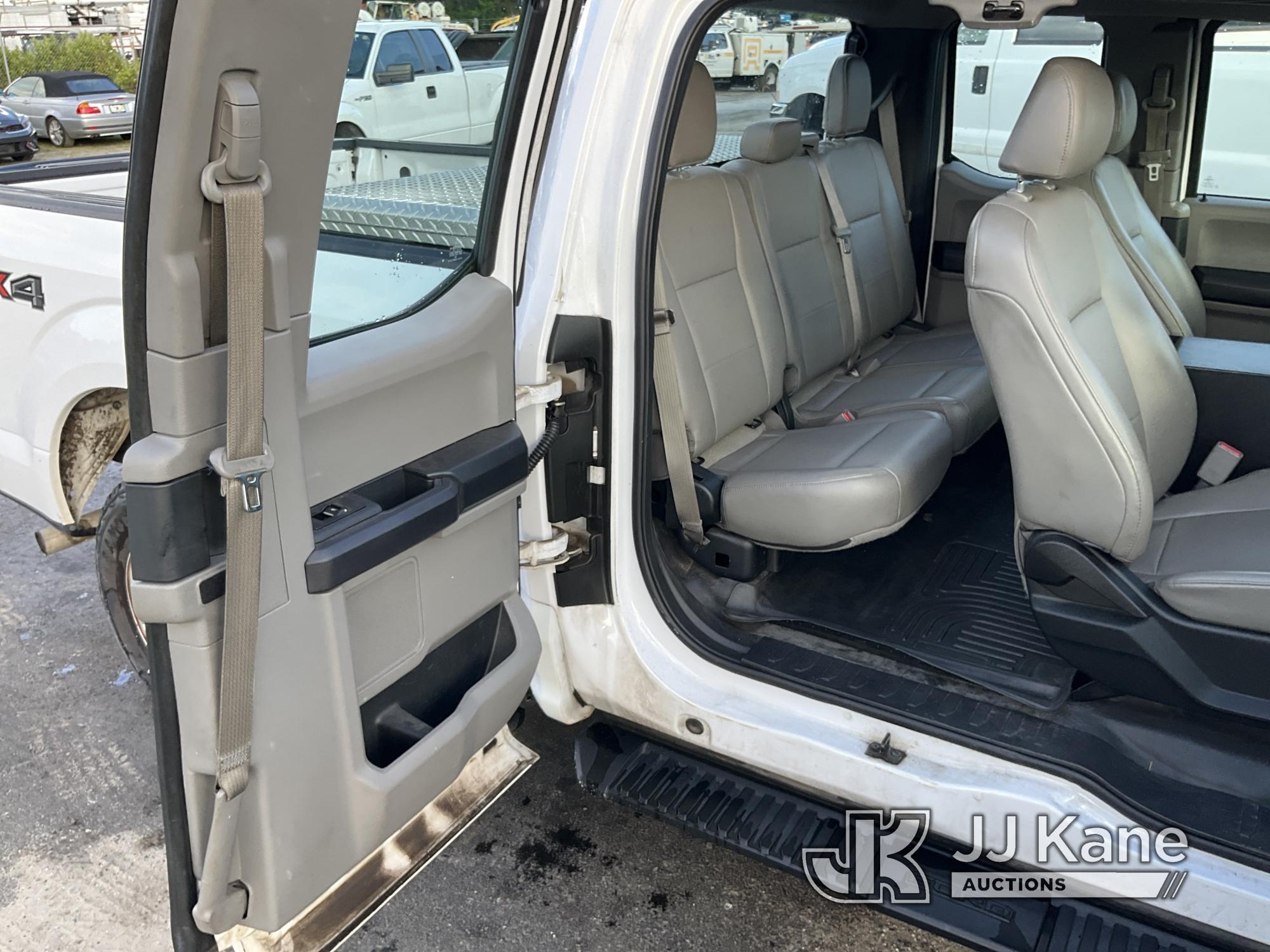 (Ocala, FL) 2015 Ford F150 4x4 Extended-Cab Pickup Truck Duke Unit) (Runs & Moves) (Paint Damage