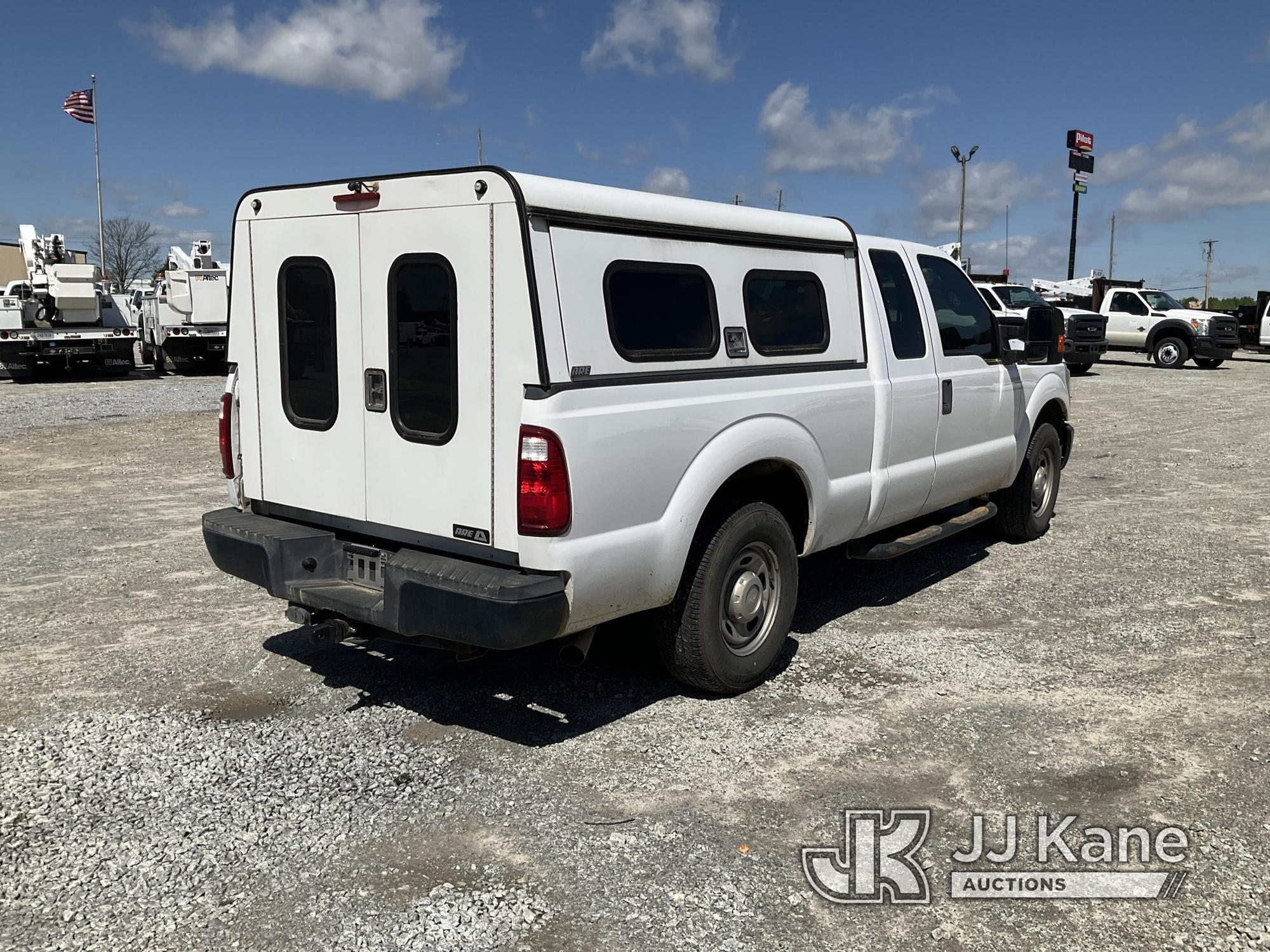(Villa Rica, GA) 2015 Ford F250 Extended-Cab Pickup Truck, (GA Power Unit) Runs & Moves) (Body Damag